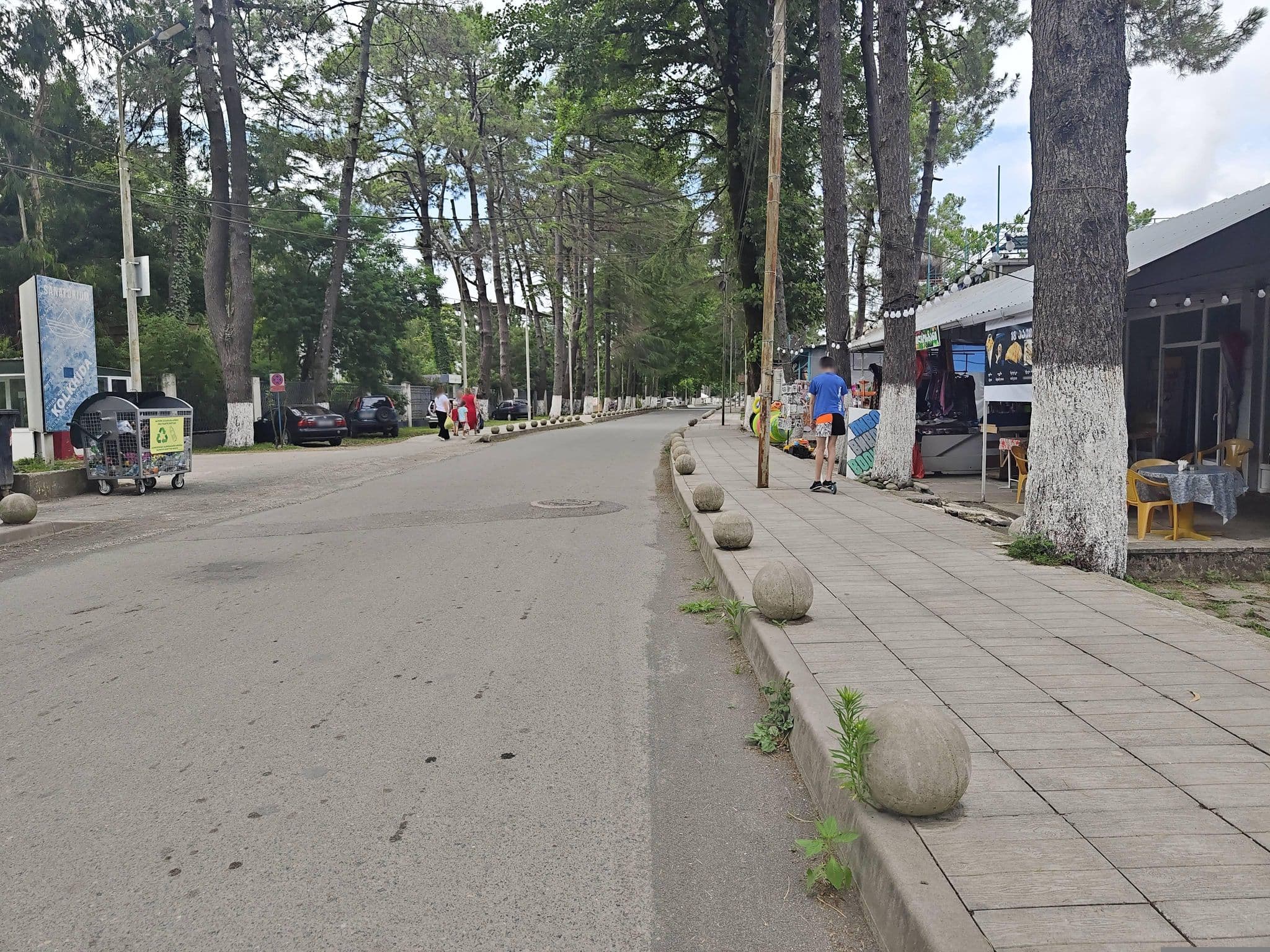 Street view near Hotel Tbilisi, Ureki — © thelastofmaddogs (CC BY-SA · Mapillary)