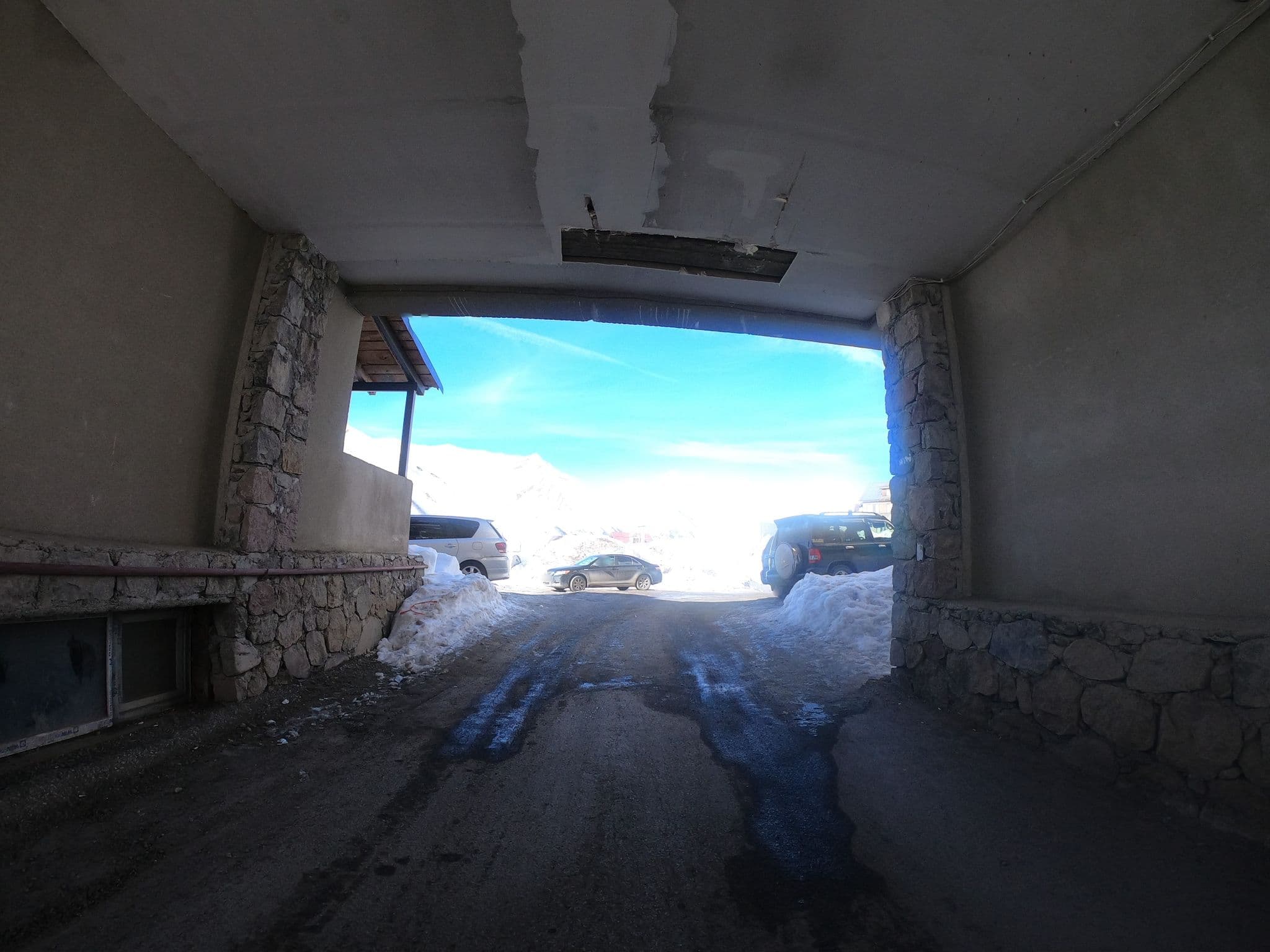 Street view near Axis, Gudauri — © eneerhut (CC BY-SA · Mapillary)