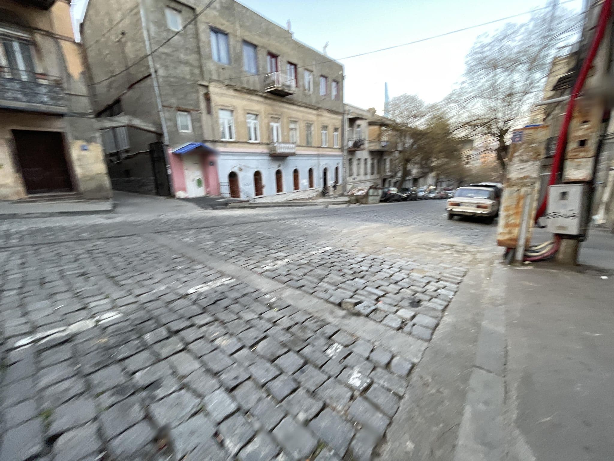 Street view near Hotel Beaumonde, Okroq’ana — © egorka (CC BY-SA · Mapillary)