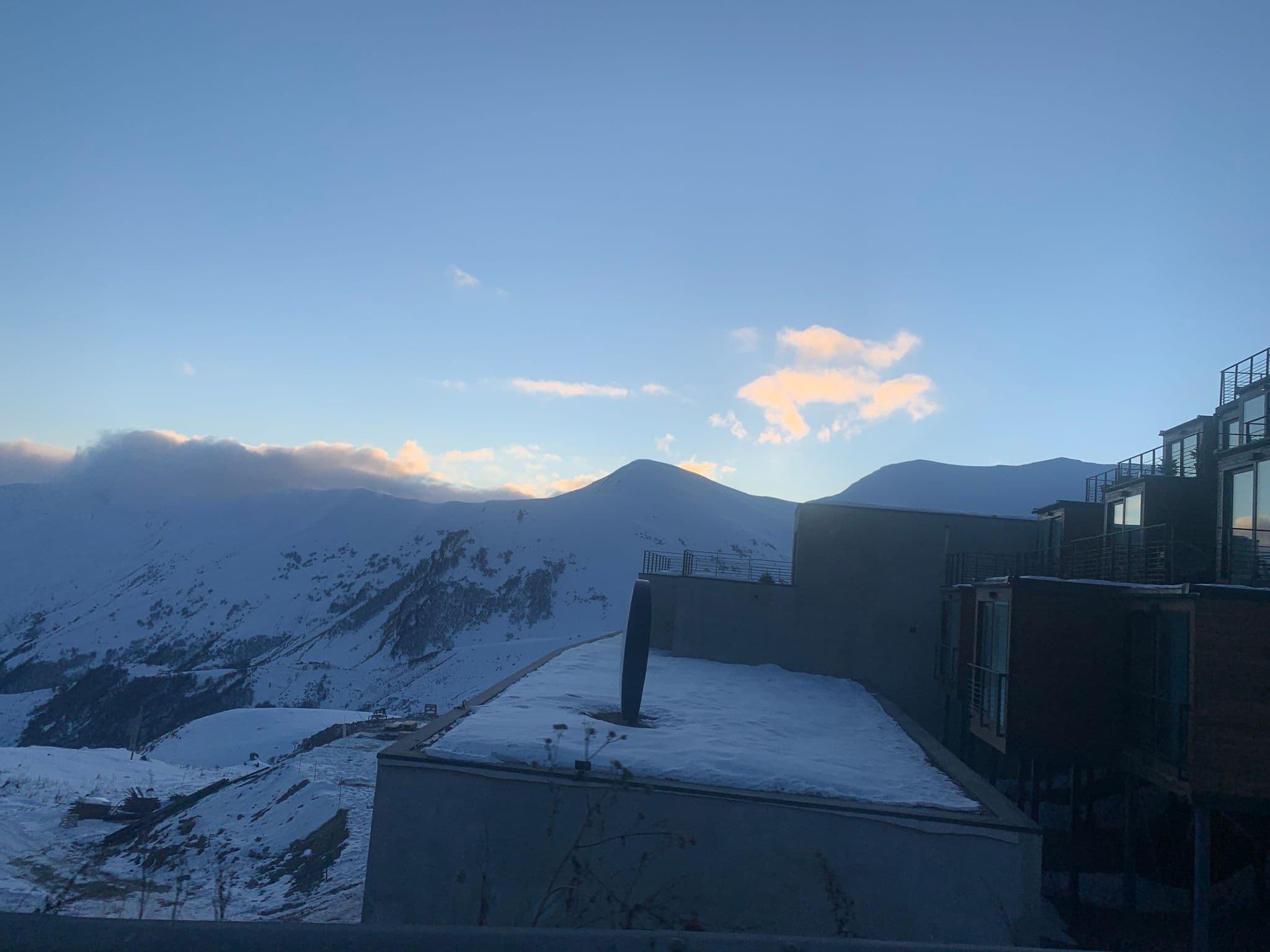 Street view near Quadrum Hotel, Gudauri — © robot8a (CC BY-SA · Mapillary)