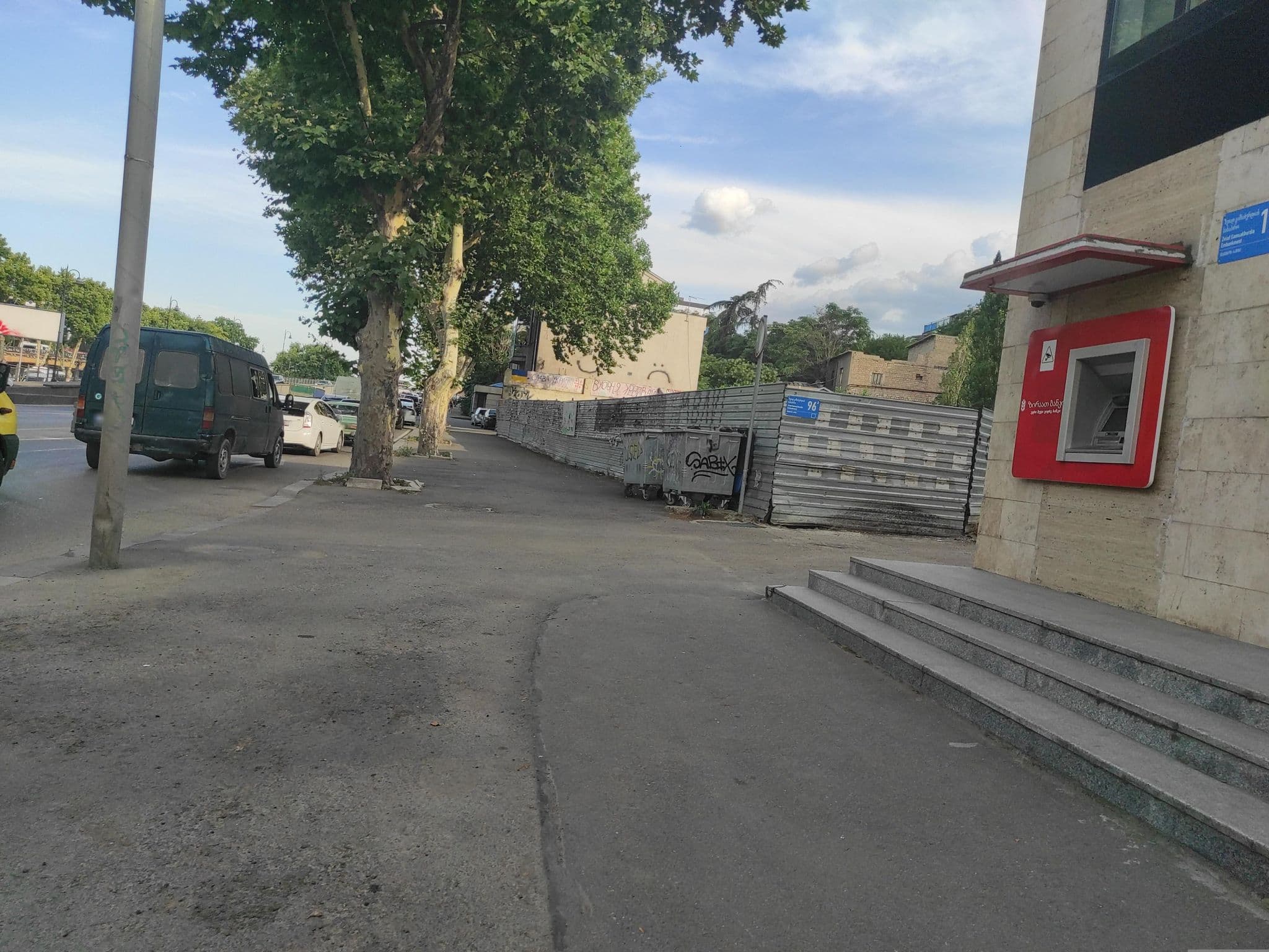 Street view near Boho Hotel, Okroq’ana — © David_Osipov (CC BY-SA · Mapillary)