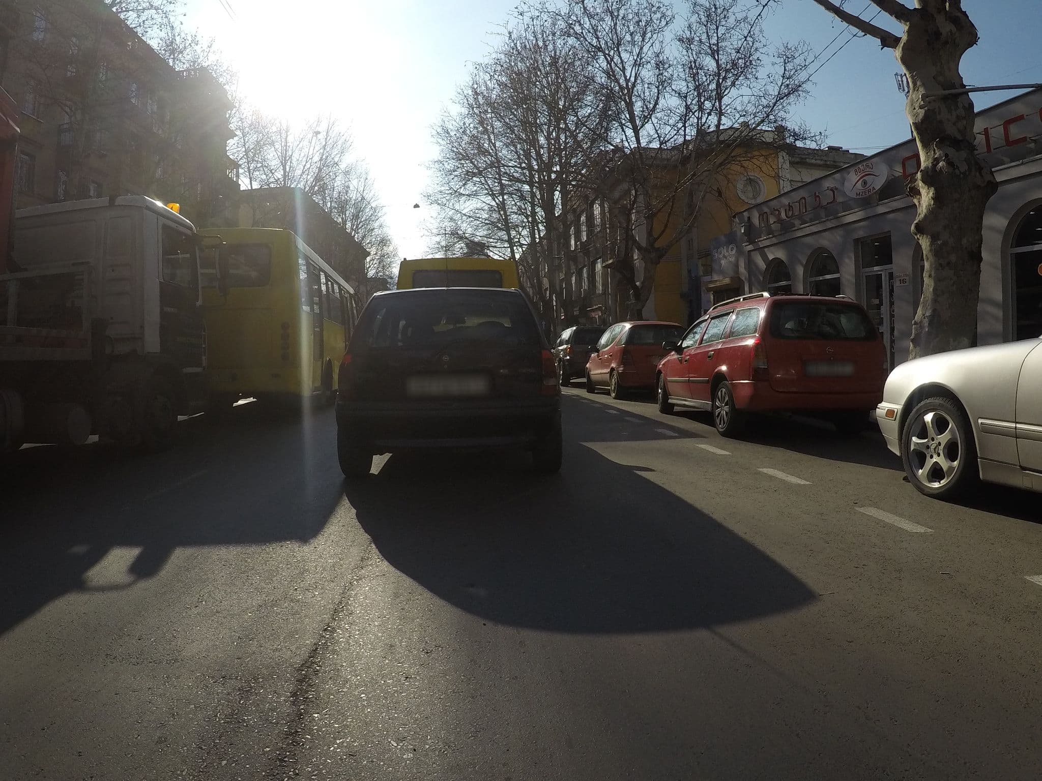 Street view near Backstreet Hotel, Okroq’ana — © chrisbeddow (CC BY-SA · Mapillary)