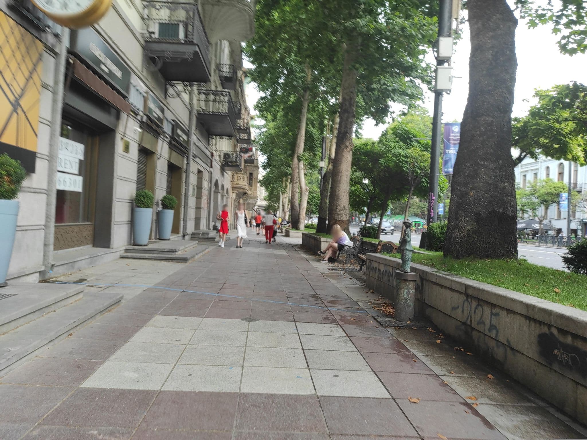 Street view near Opra Hotel, Okroq’ana — © David_Osipov (CC BY-SA · Mapillary)