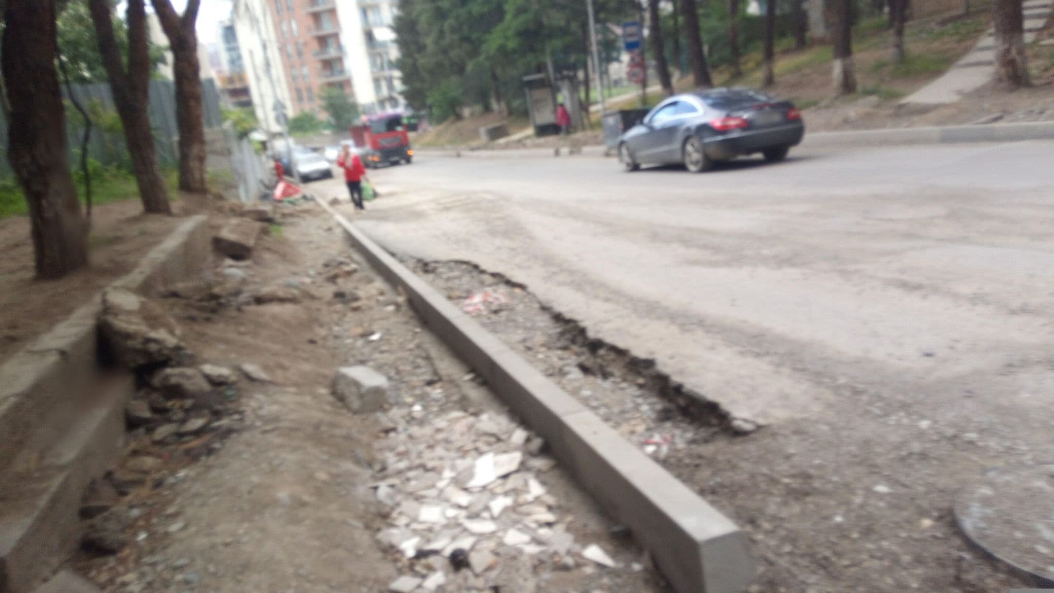 Street view near Georgia Inn hotel, Tbilisi — © shoorick (CC BY-SA · Mapillary)