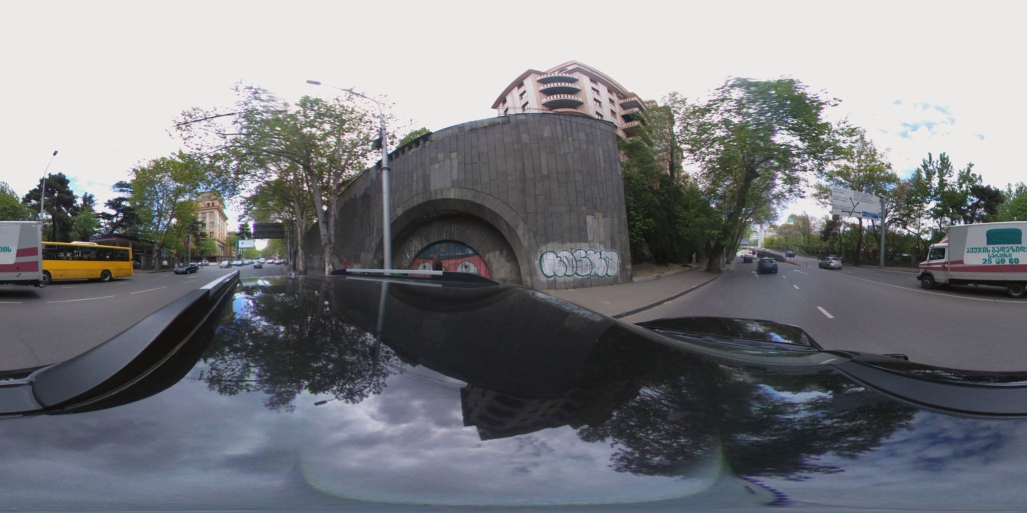 Street view near Hilton, Okroq’ana — © chrisbeddow (CC BY-SA · Mapillary)