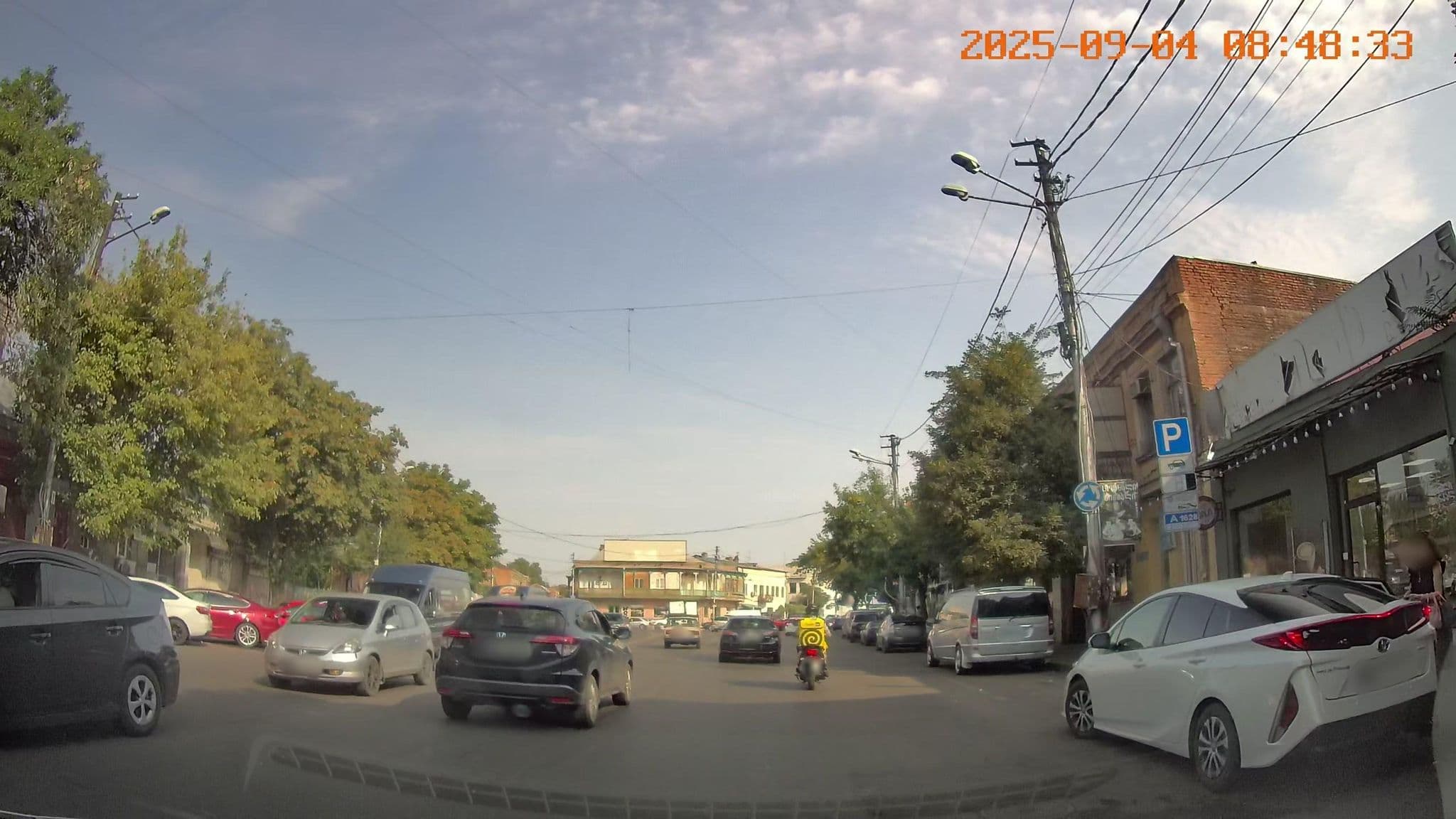 Street view near Hostel Georgia, Tbilisi — © bdgwl (CC BY-SA · Mapillary)