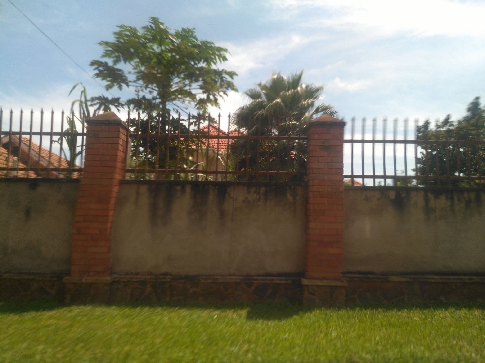 Street view near Crossroads Suites, Entebbe — © ralebipim (CC BY-SA · Mapillary)
