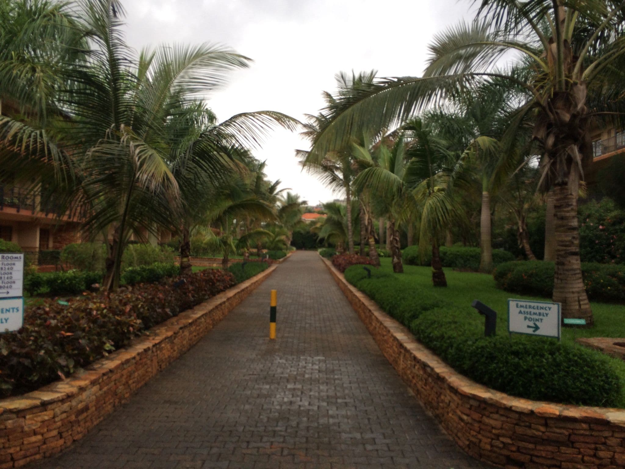 Street view near Entebbe, Bunamwaya — © ragnvald (CC BY-SA · Mapillary)
