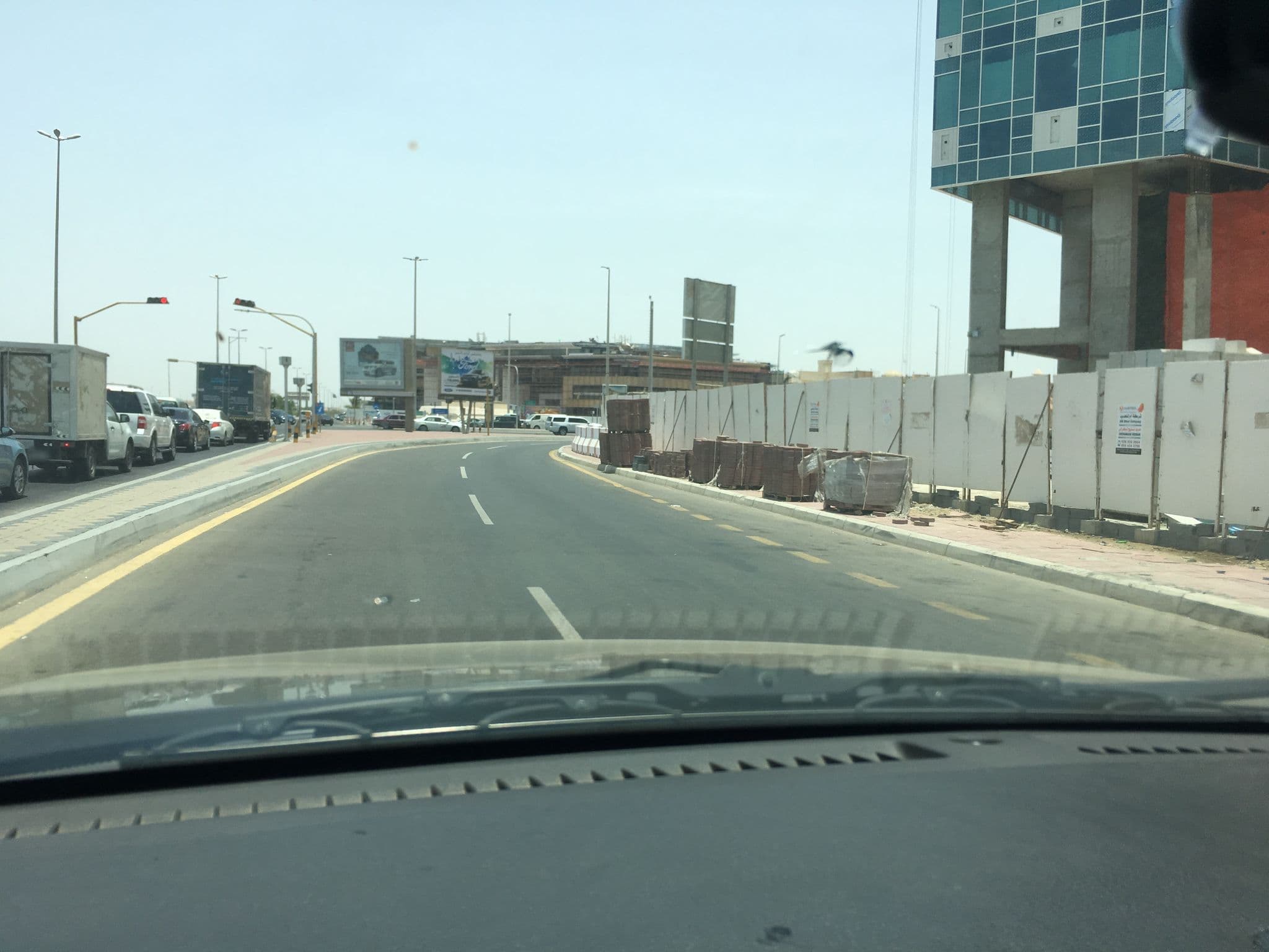 Street view near Crowne Plaza Jeddah al Salam, an IHG Hotel, Jeddah — © maanhazzazi (CC BY-SA · Mapillary)