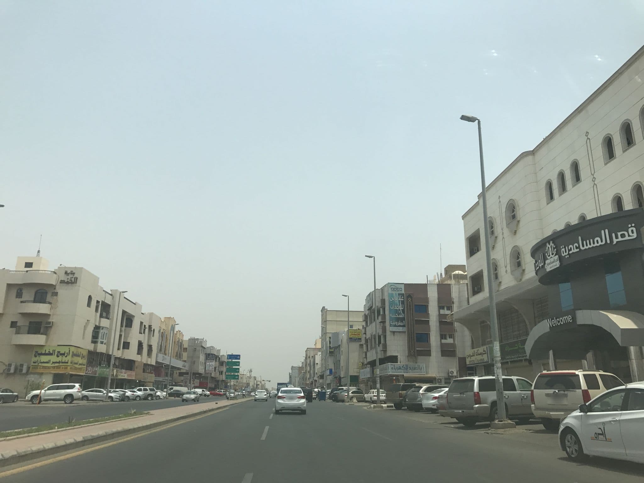Street view near Orchid Suites, Jeddah — © hisham95 (CC BY-SA · Mapillary)