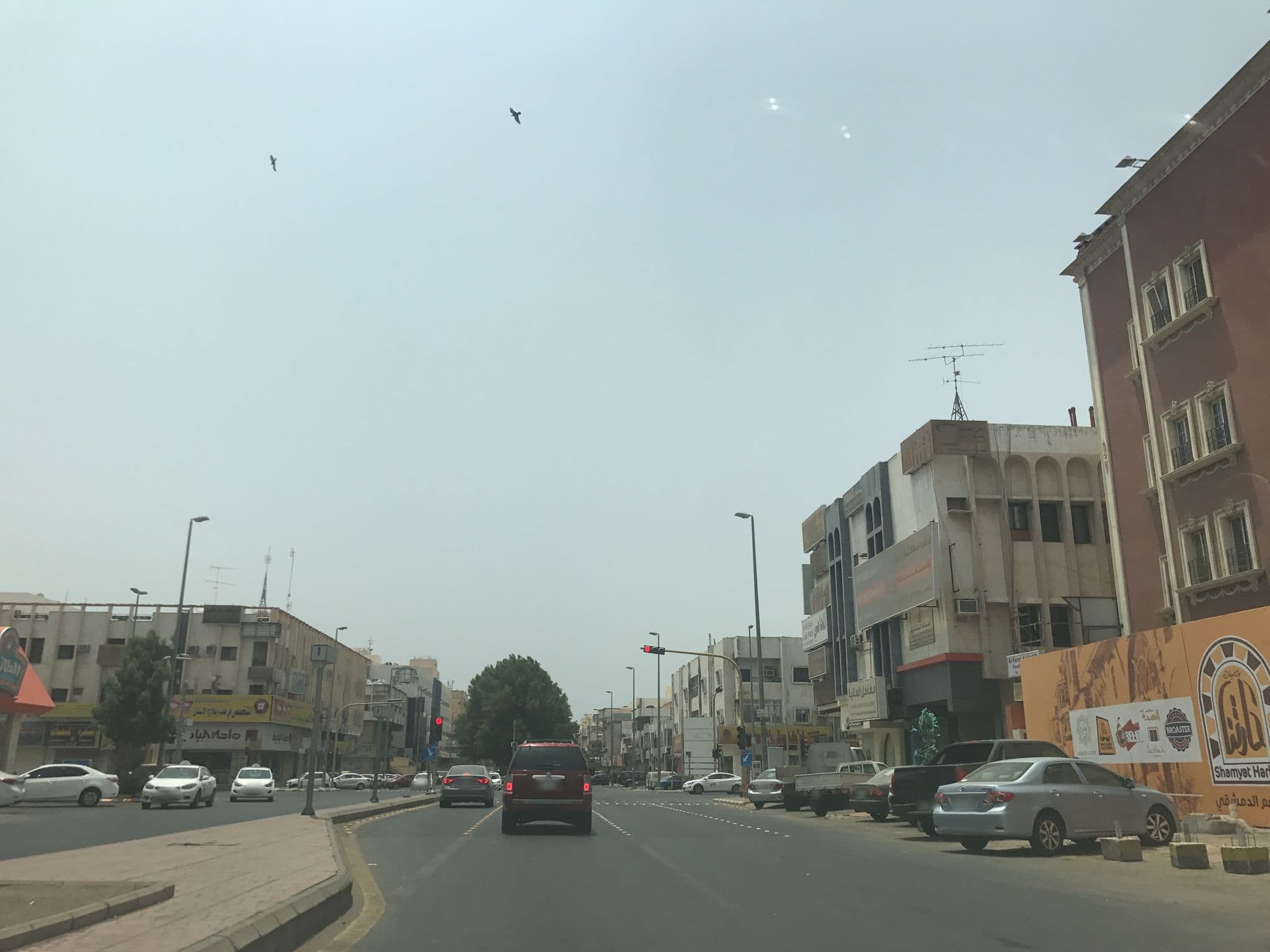 Street view near قاعة كليوباترا فندق الدار البيضاء, Jeddah — © hisham95 (CC BY-SA · Mapillary)