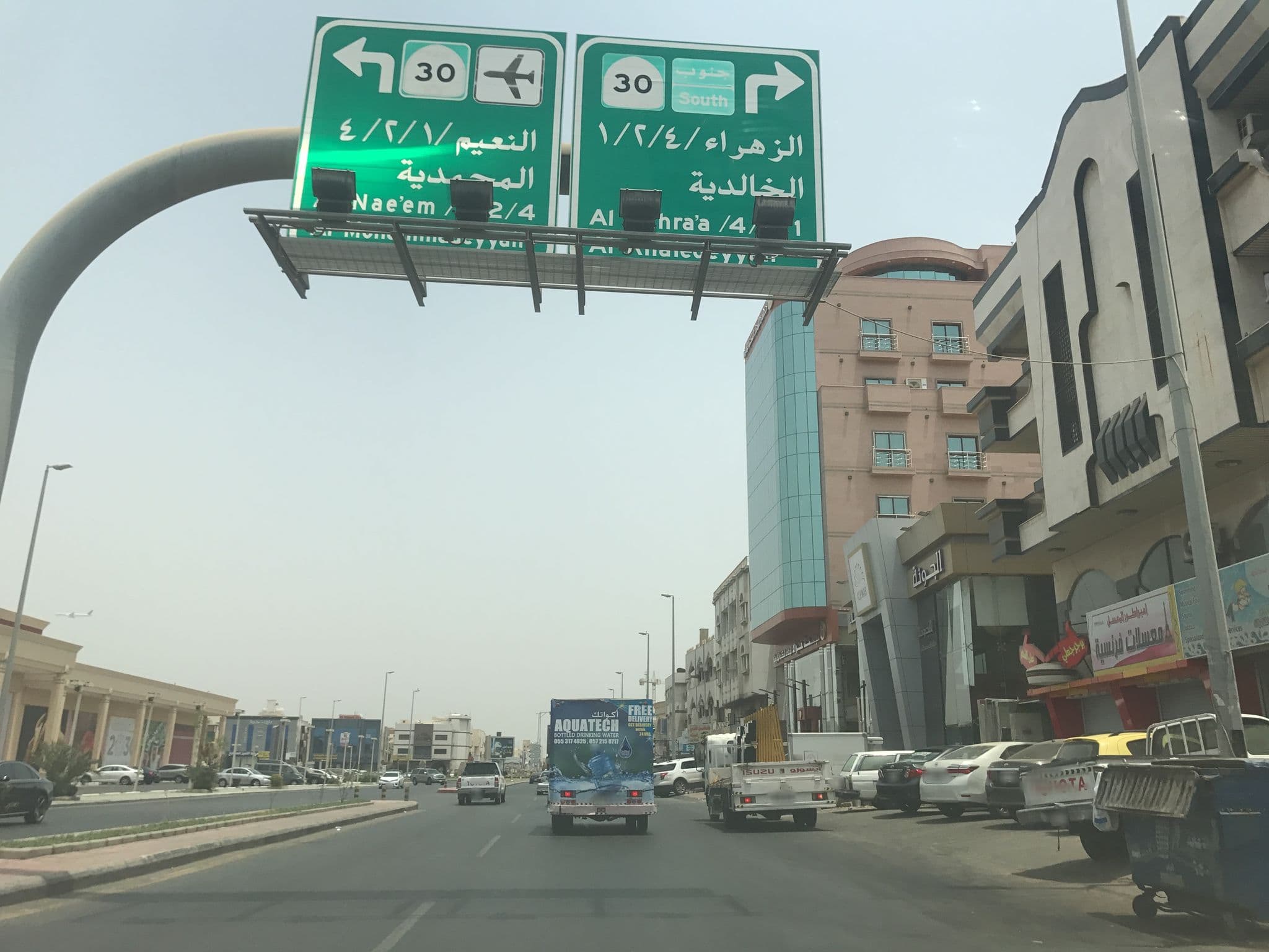 Street view near بودل, Jeddah — © hisham95 (CC BY-SA · Mapillary)