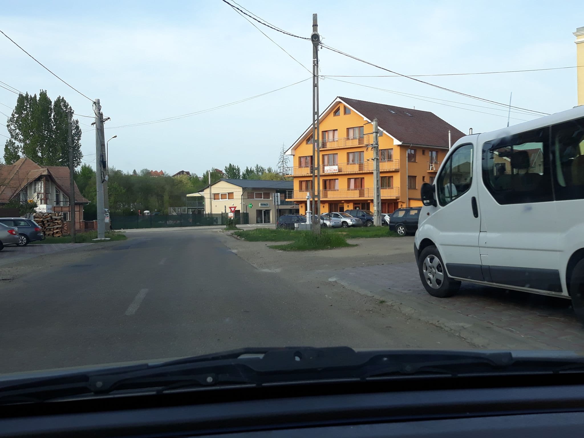 Street view near Pensiunea Chrisland, Cordău — © murmidon (CC BY-SA · Mapillary)