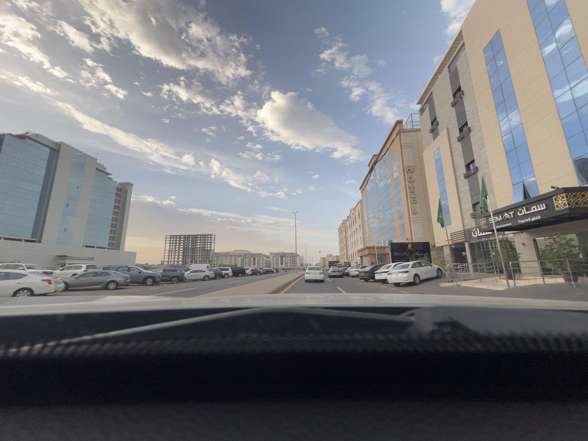 Street view near فندق سمات, Jeddah — © AlFaze3_707 (CC BY-SA · Mapillary)