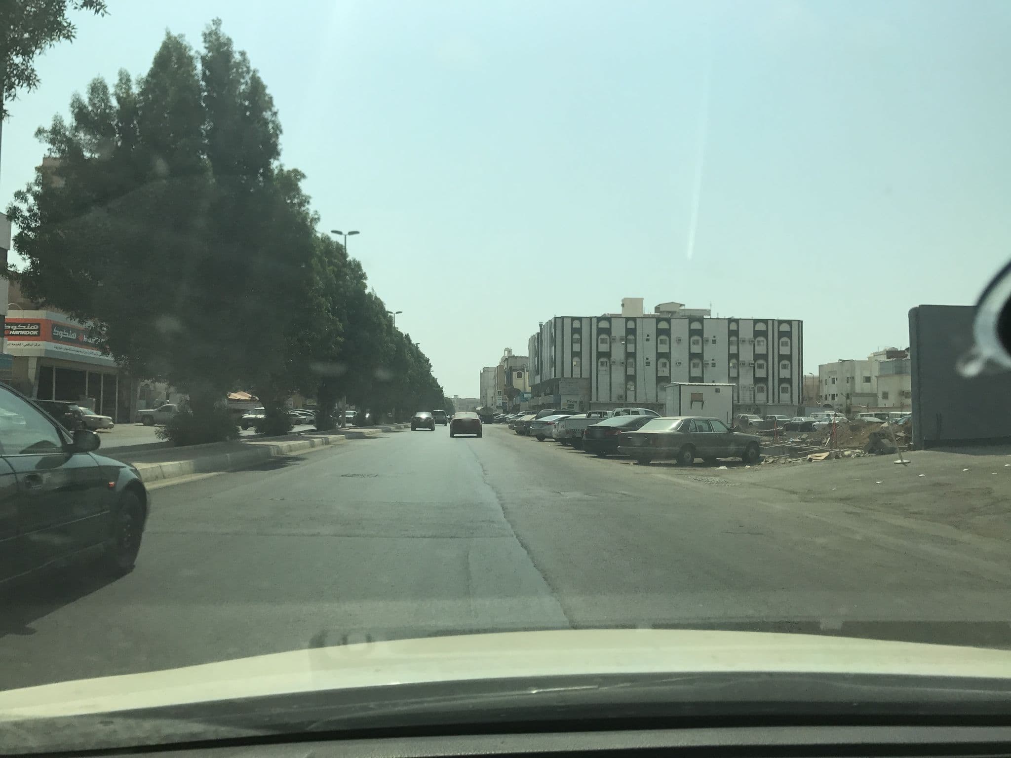 Street view near Alhamad Hotel, Jeddah — © assel95 (CC BY-SA · Mapillary)