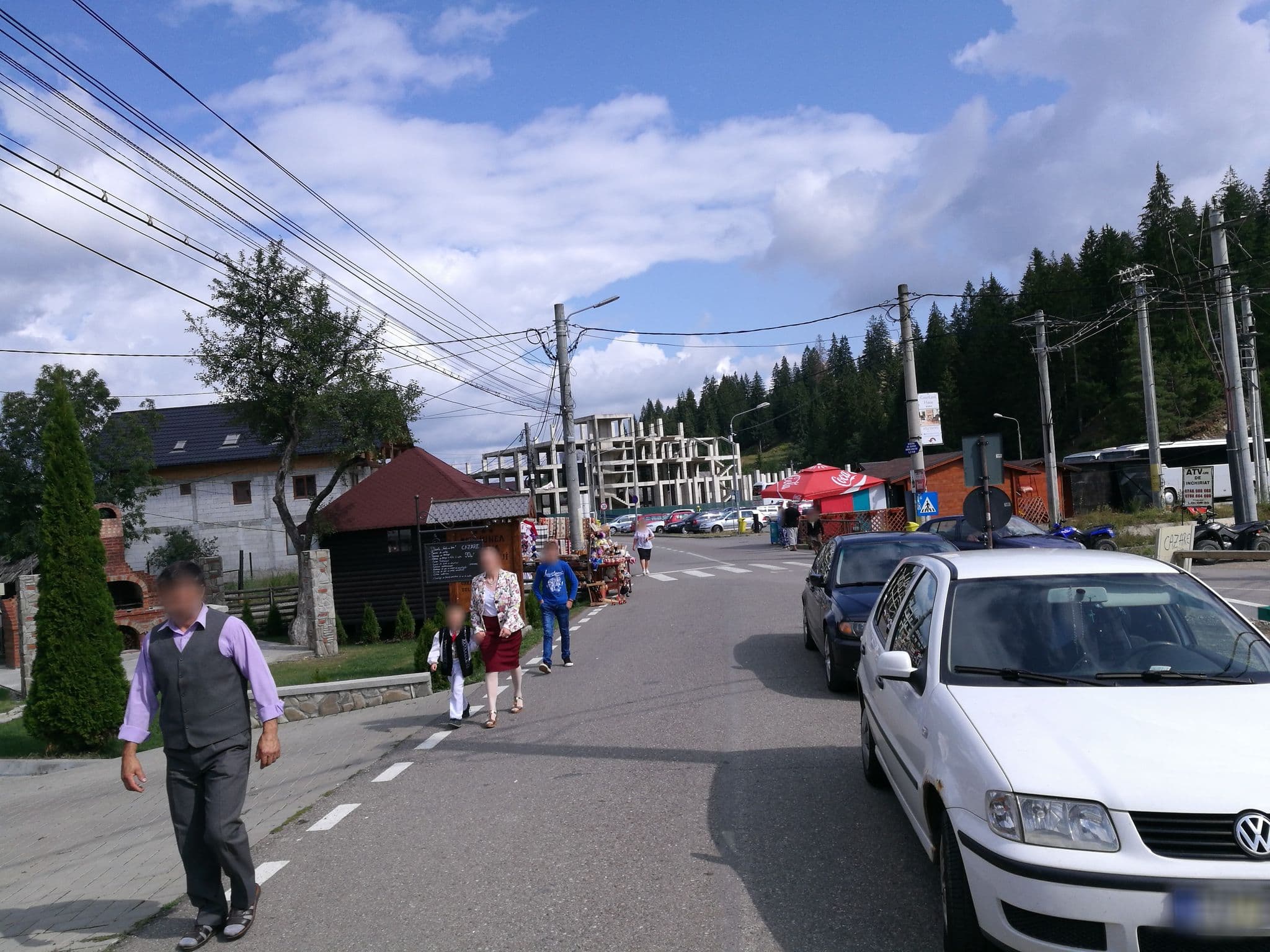 Street view near Han Obcina Voronețului, Gura Humorului — © rsandu (CC BY-SA · Mapillary)