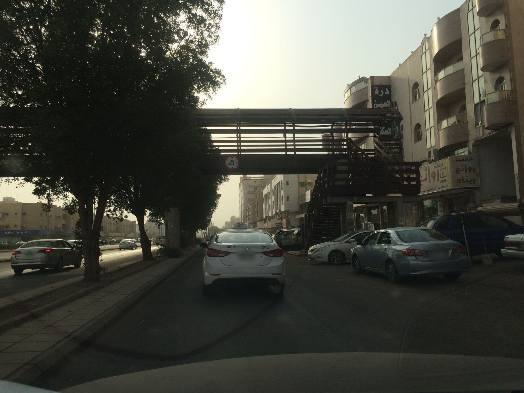 Street view near OYO 277 Al Tamayoz Al Raqi Furnished Units 3, Jeddah — © m_hebshi (CC BY-SA · Mapillary)