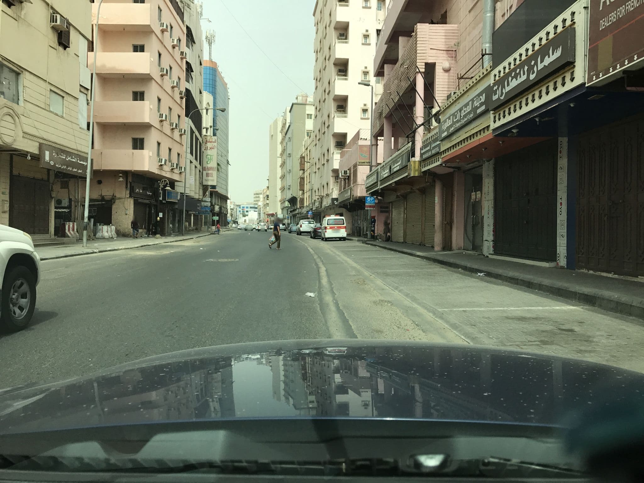 Street view near فندق قصر الحياة, Jeddah — © odai (CC BY-SA · Mapillary)