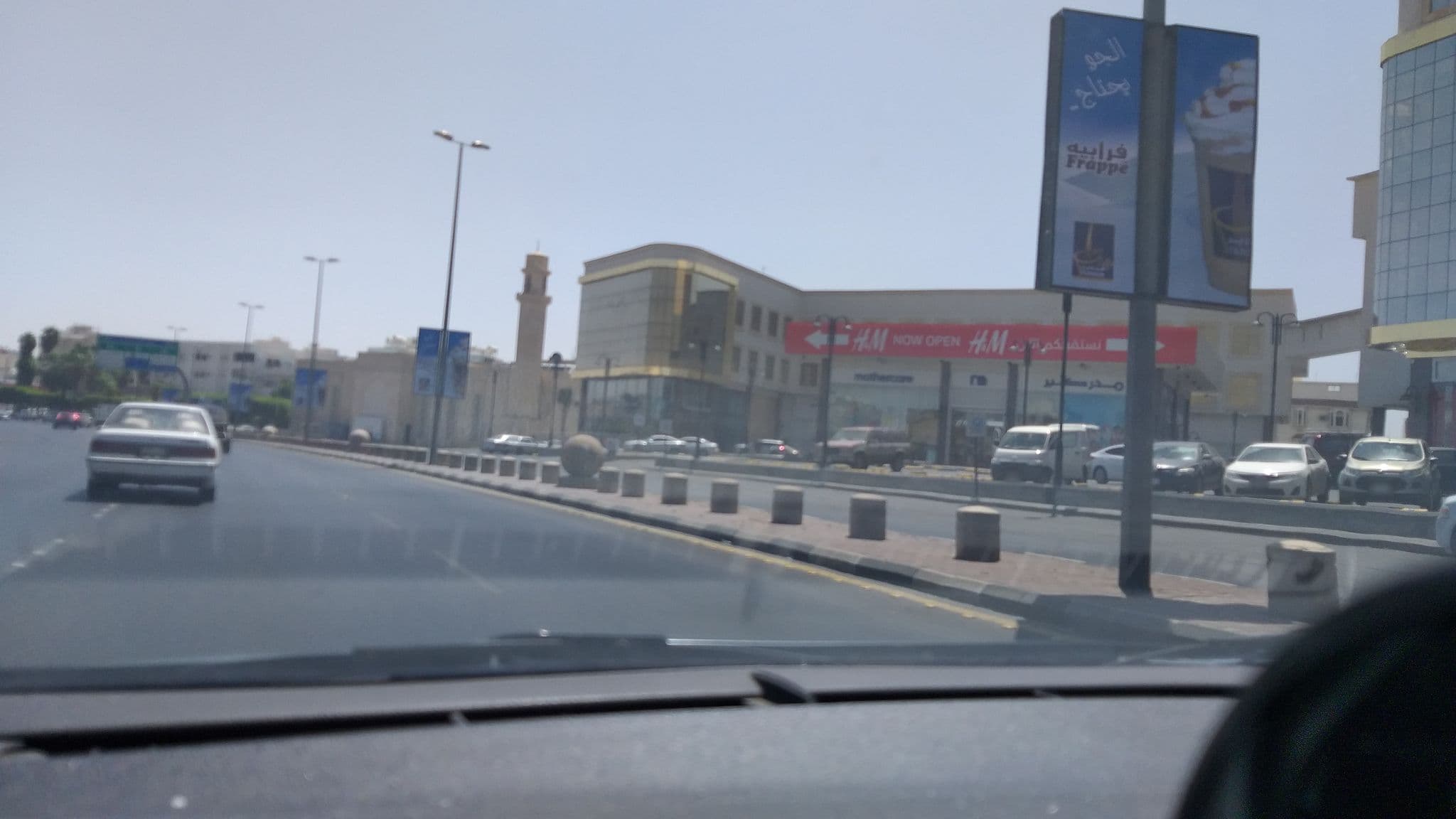 Street view near المسرح المرئي, Ta’if — © loogfnv (CC BY-SA · Mapillary)