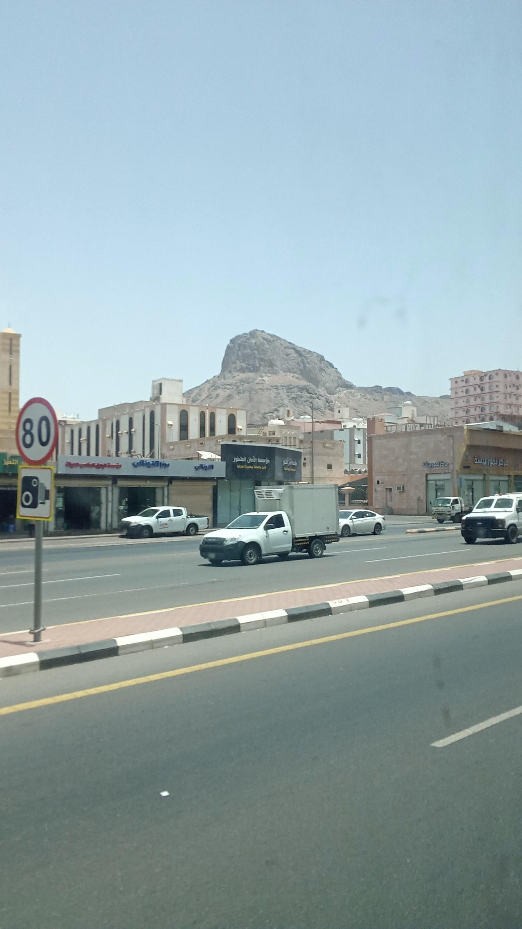 Street view near قاعة الماسية, Makkah — © danils (CC BY-SA · Mapillary)