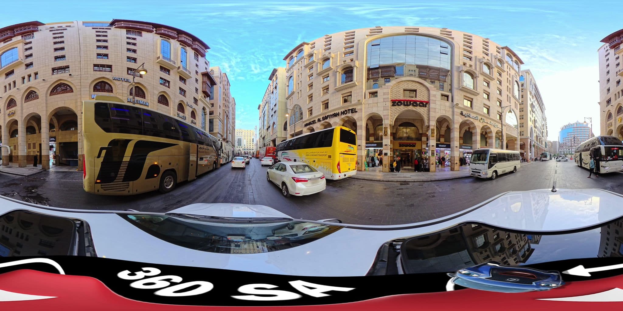 Street view near makarem madınah plaza, Madinah — © mahmoud12 (CC BY-SA · Mapillary)