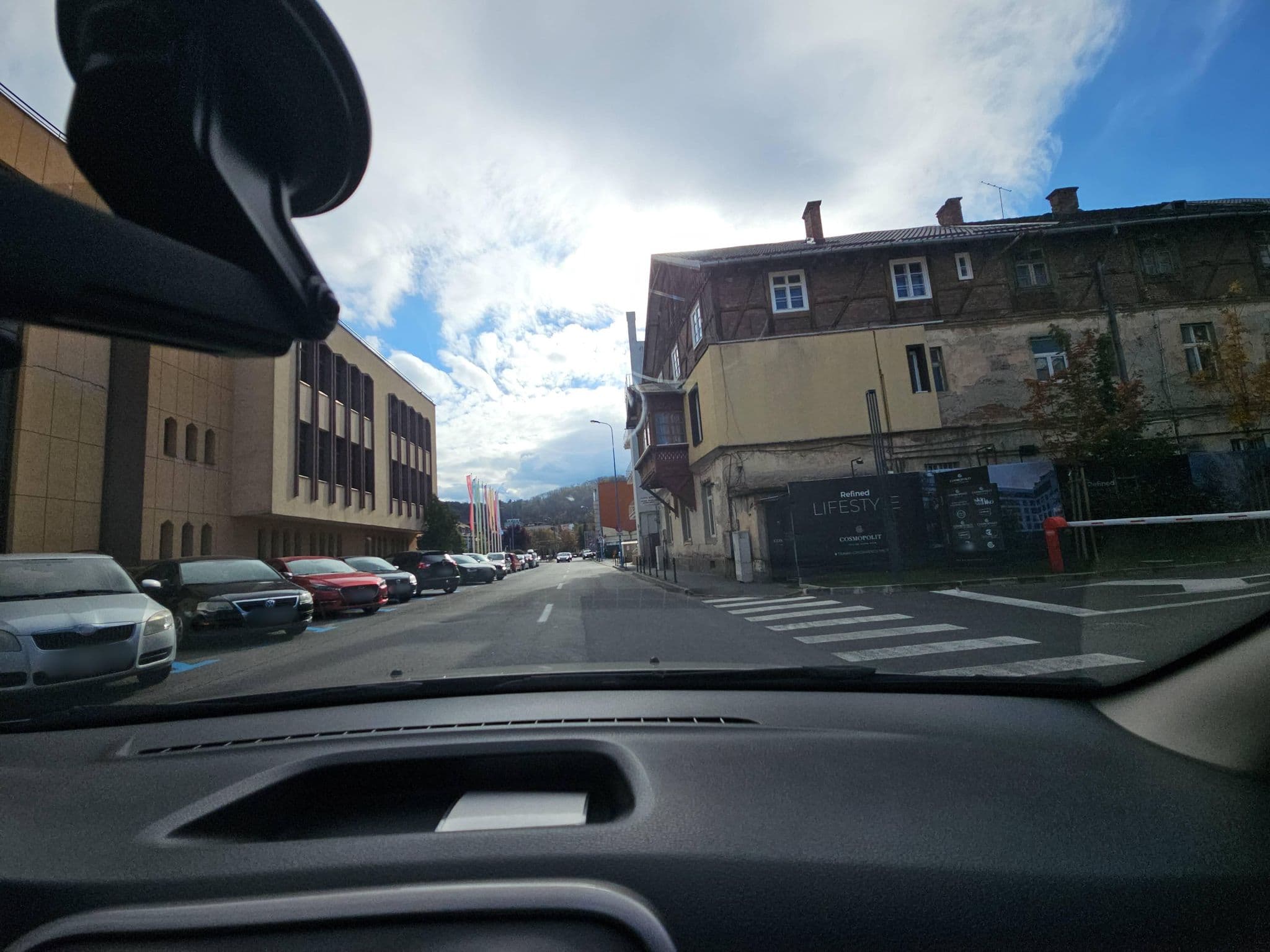 Street view near City Center, Braşov — © agamarcelnicolae (CC BY-SA · Mapillary)