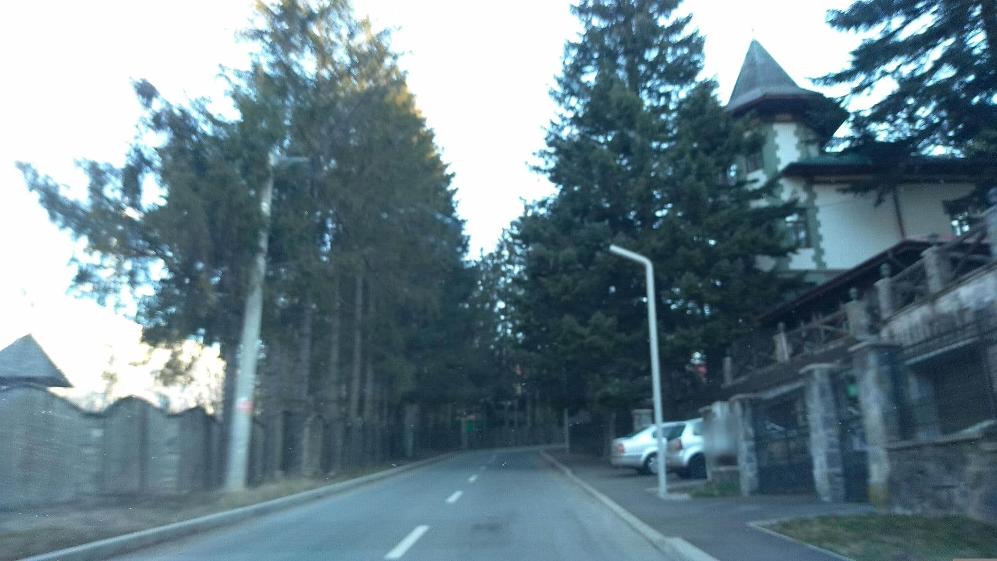 Street view near Vila Acvila, Sinaia — © tavi (CC BY-SA · Mapillary)