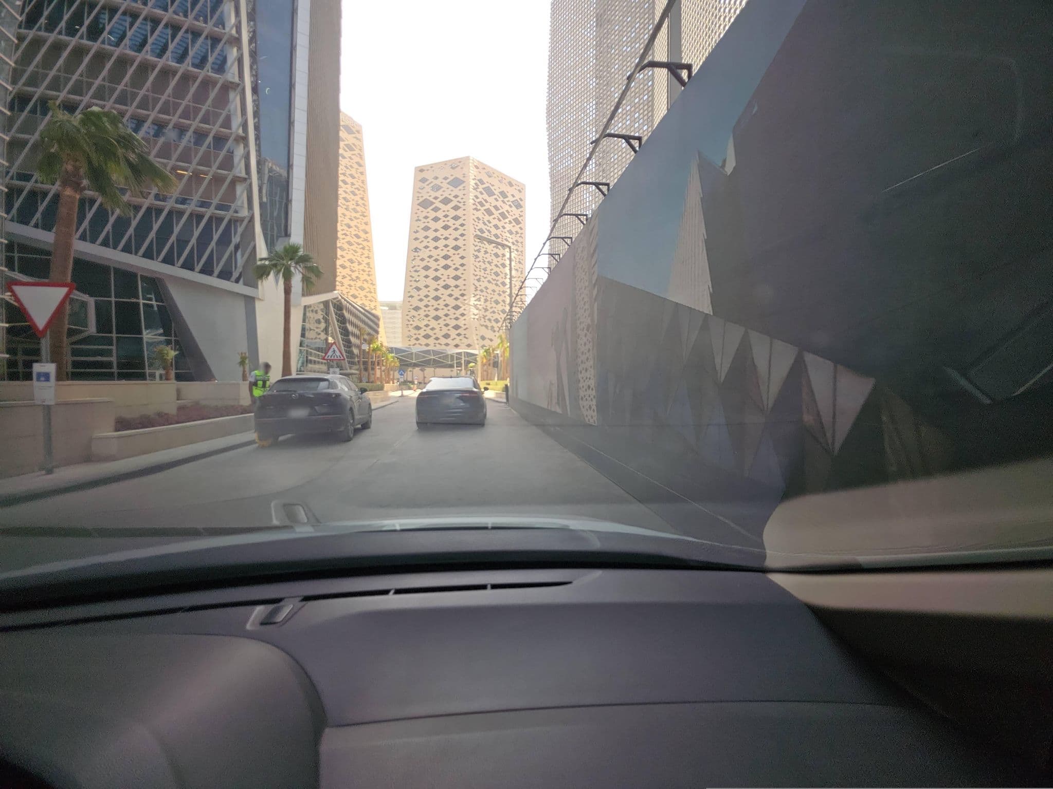Street view near المدينة, ‘Irqah — © husseinmoussa87 (CC BY-SA · Mapillary)