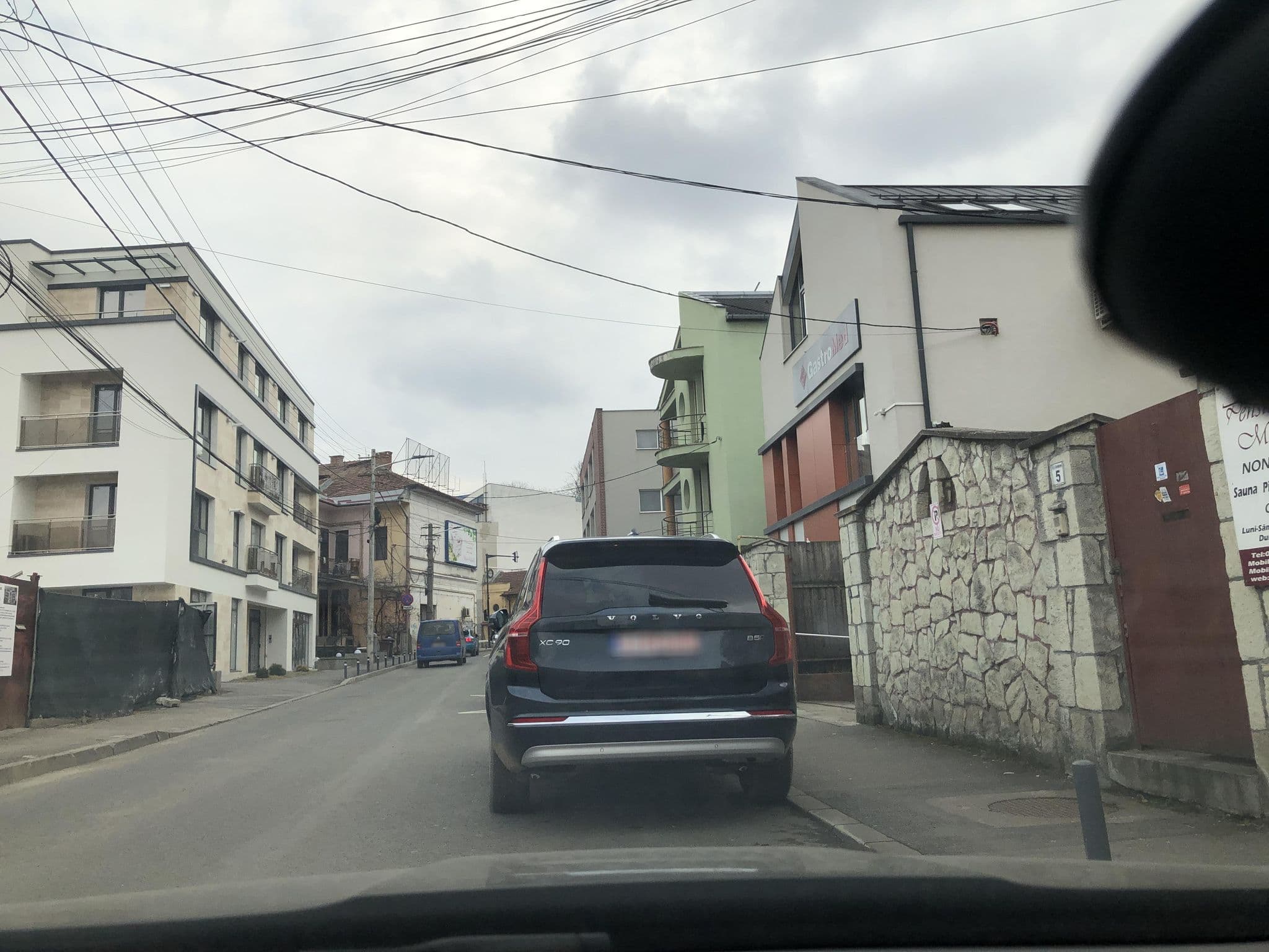Street view near Pensiunea Mellis, Cluj-Napoca