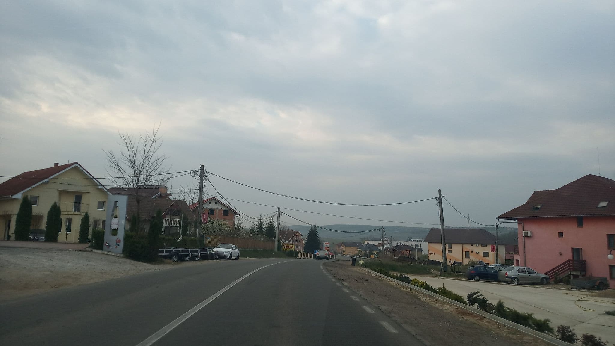 Street view near Pensiunea Tomis, Cordău — © tavi (CC BY-SA · Mapillary)