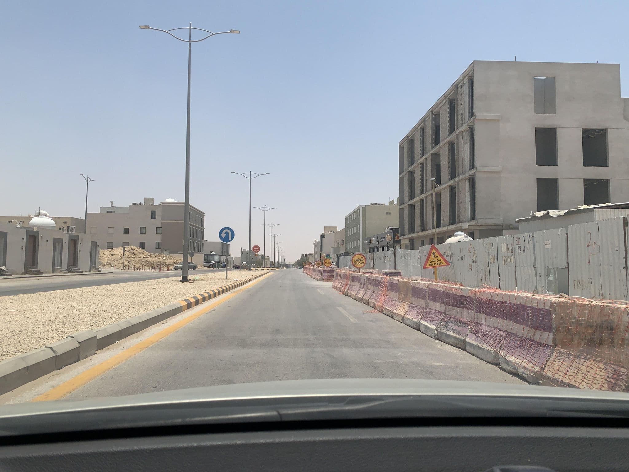 Street view near منتجع نيفار, Ad Dir‘īyah — © MahmoudRagab_HudhudMaps (CC BY-SA · Mapillary)
