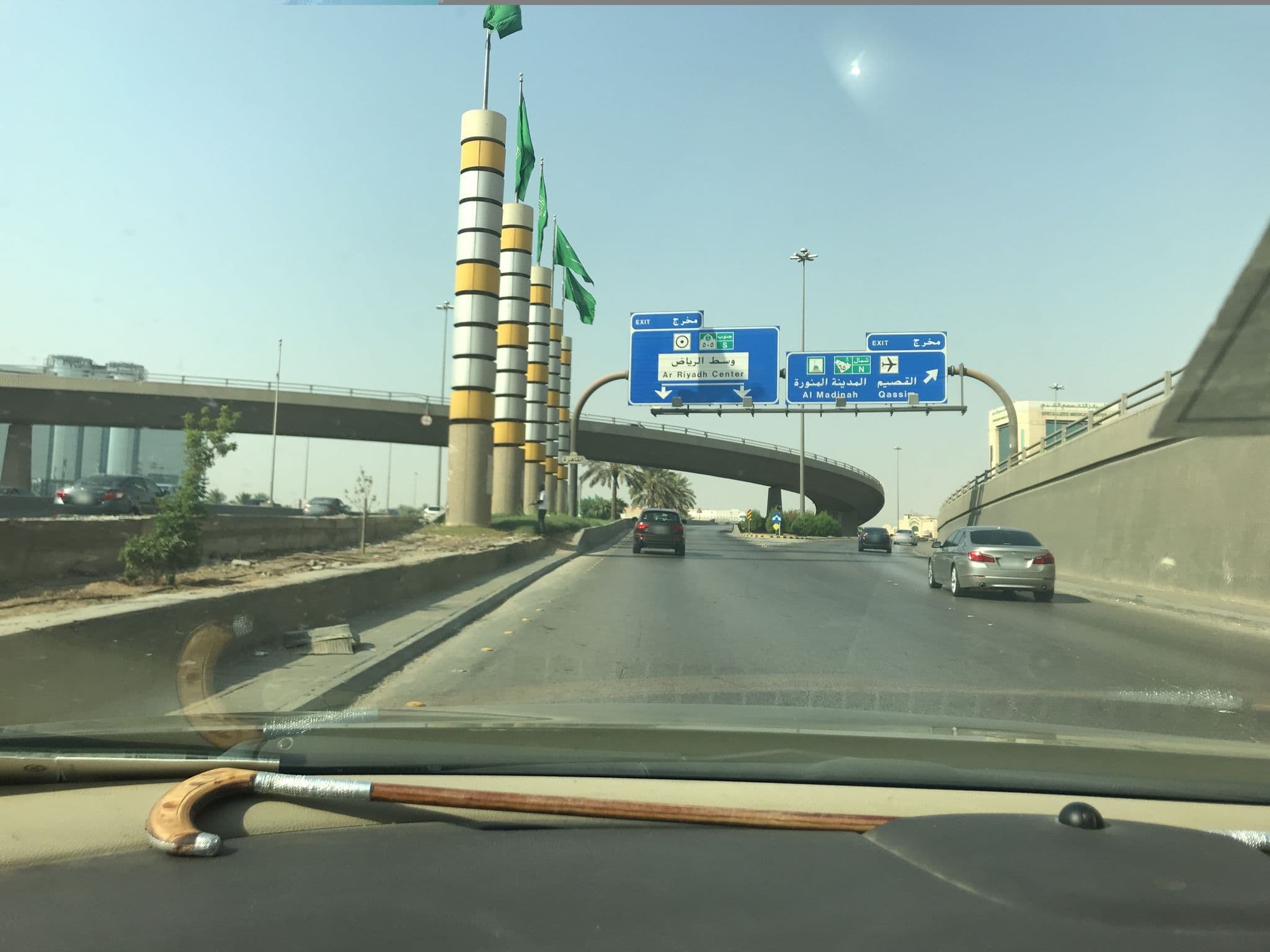 Street view near holiday Inn Srilankan Crew Room, Riyadh — © mjoodealtamimi (CC BY-SA · Mapillary)