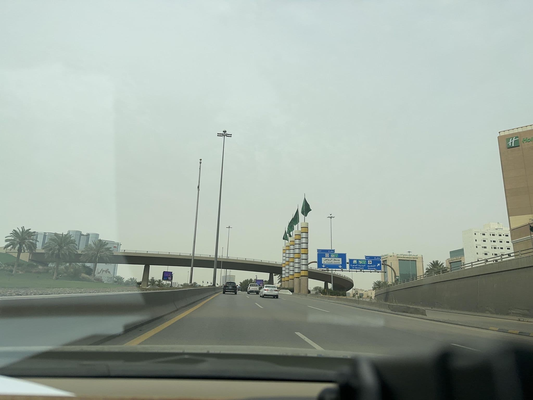 Street view near Andalusya Hotel, Riyadh — © mjoodealtamimi (CC BY-SA · Mapillary)