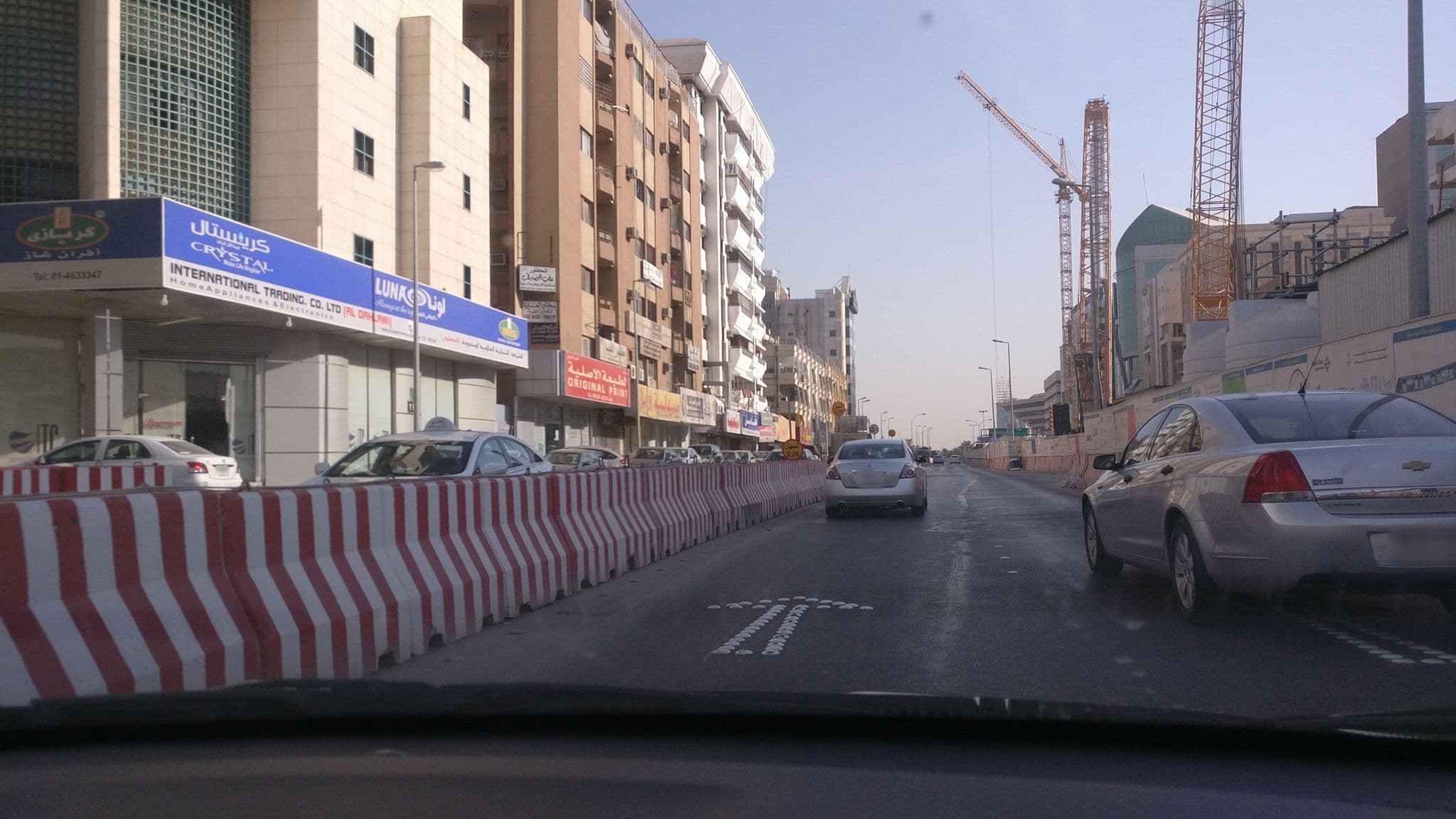Street view near فندق كراون الخليج, Riyadh — © mustafakamil (CC BY-SA · Mapillary)
