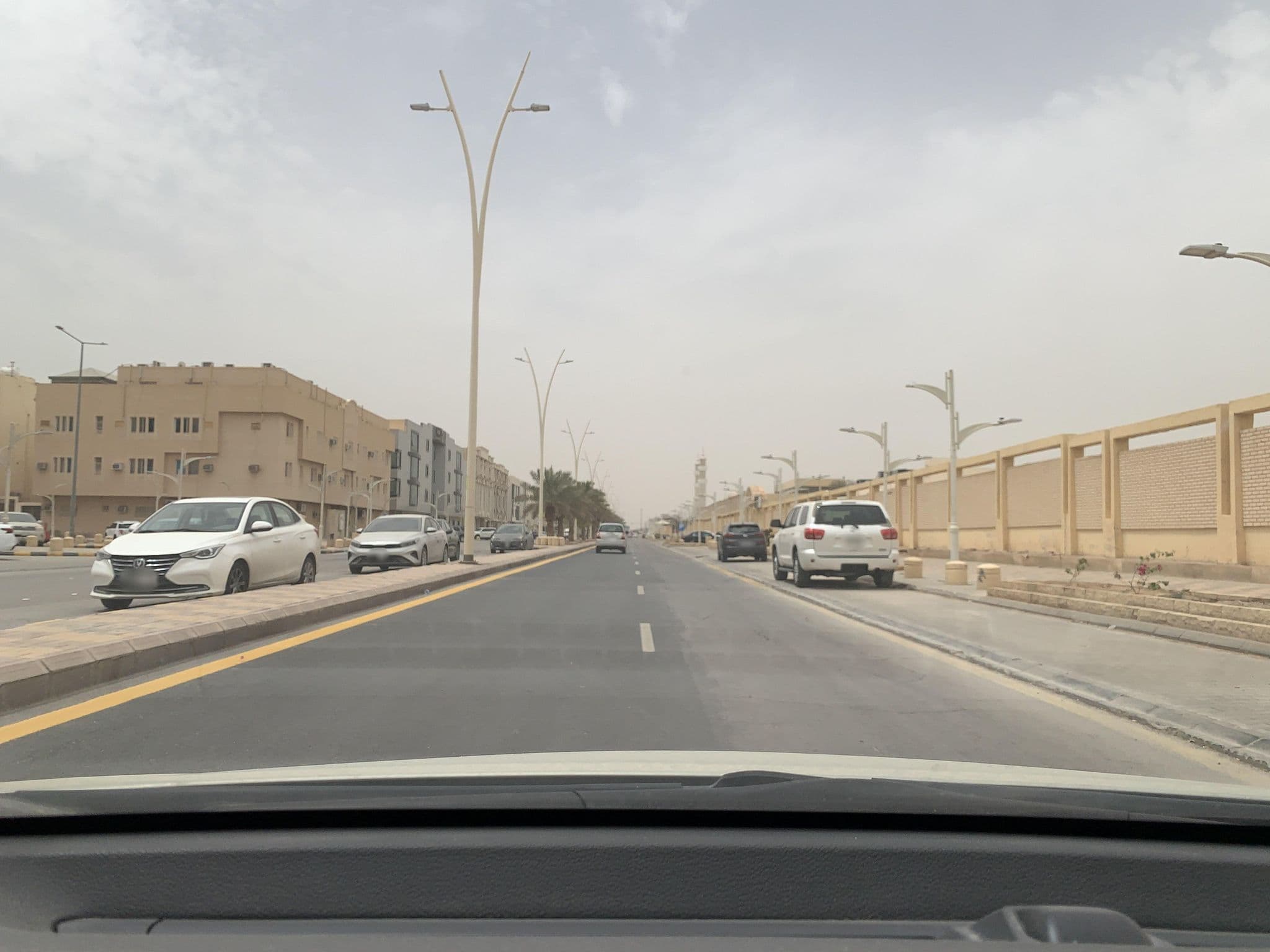 Street view near Rokn Al Omor Ghurnata, Riyadh — © MahmoudRagab_HudhudMaps (CC BY-SA · Mapillary)