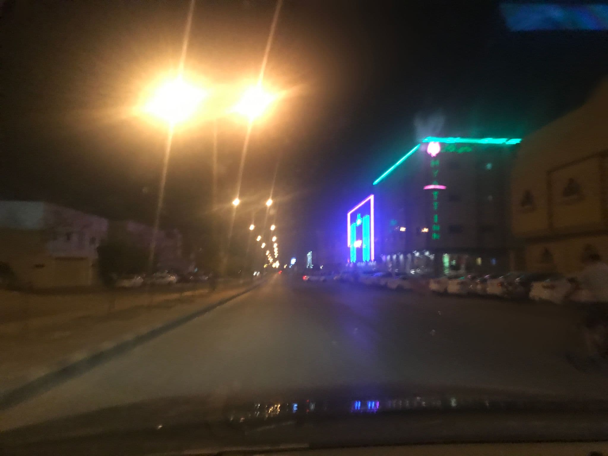 Street view near تاج القدس للشقق الفندقية, Riyadh — © mjoodealtamimi (CC BY-SA · Mapillary)
