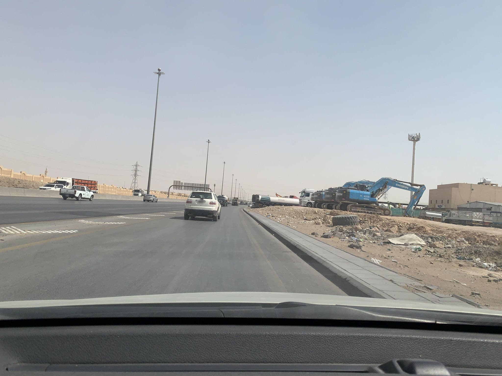 Street view near Lamir Chalet, Riyadh — © MahmoudRagab_HudhudMaps (CC BY-SA · Mapillary)