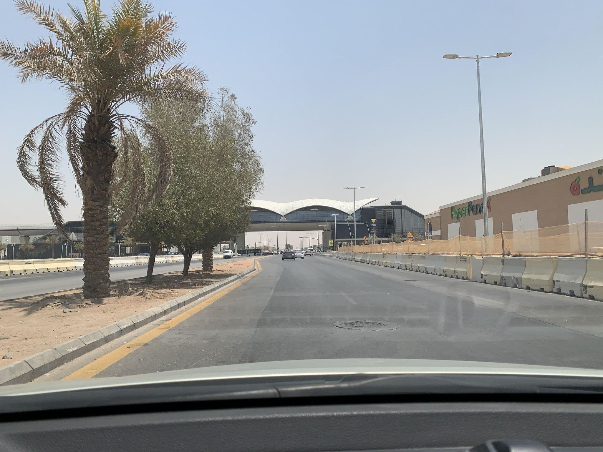 Street view near LAVERA inn Hotel, Riyadh — © MahmoudRagab_HudhudMaps (CC BY-SA · Mapillary)