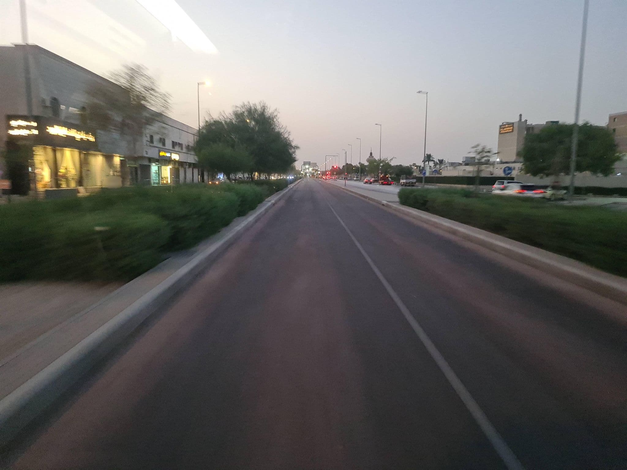 Street view near Alsharq Furnished Apartment : الشرق للشقق المفروشه, Riyadh — © salman23 (CC BY-SA · Mapillary)