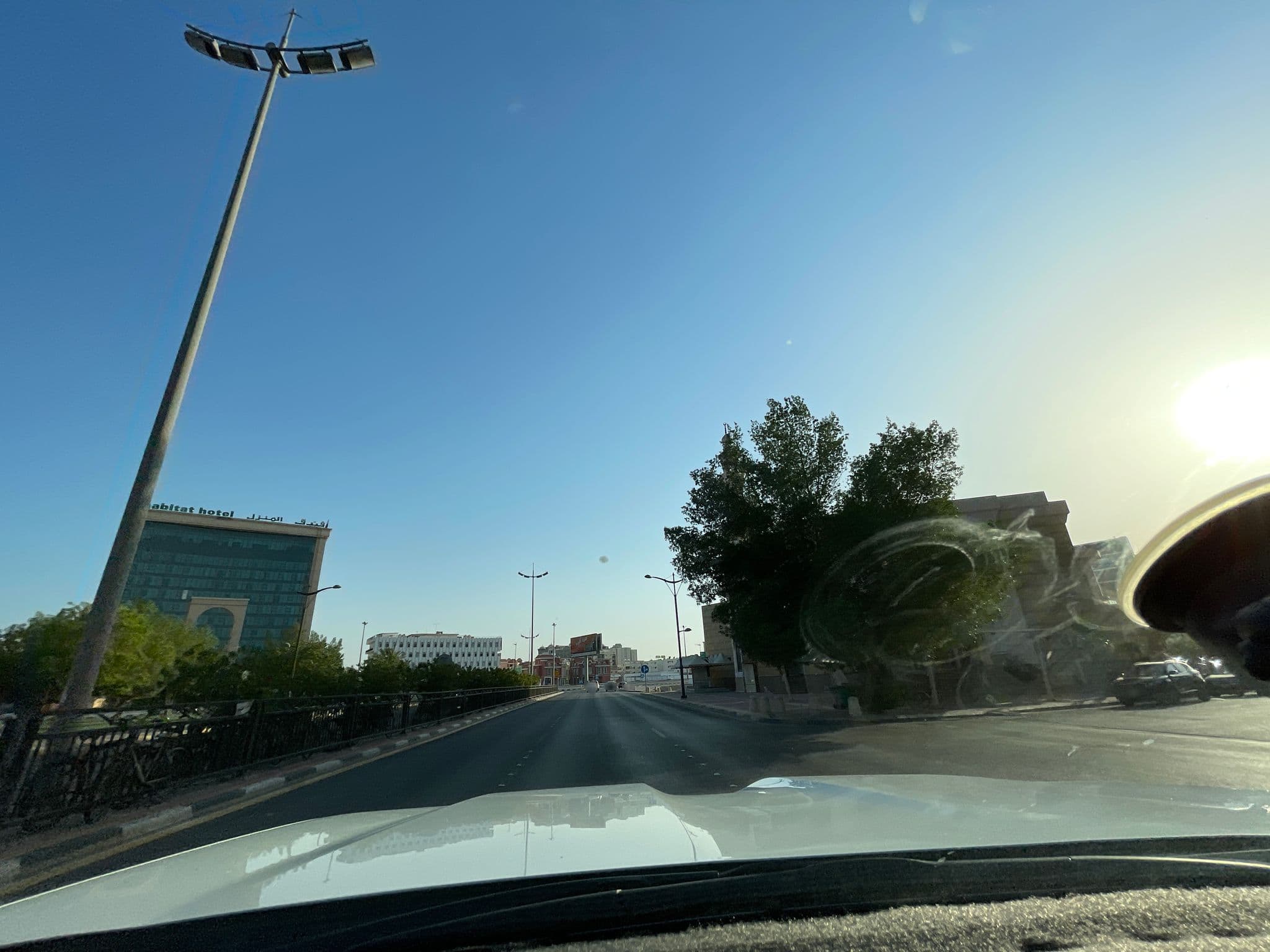 Street view near Le Jasmin Restaurant -  Ramada Gulf, Khobar — © azam (CC BY-SA · Mapillary)