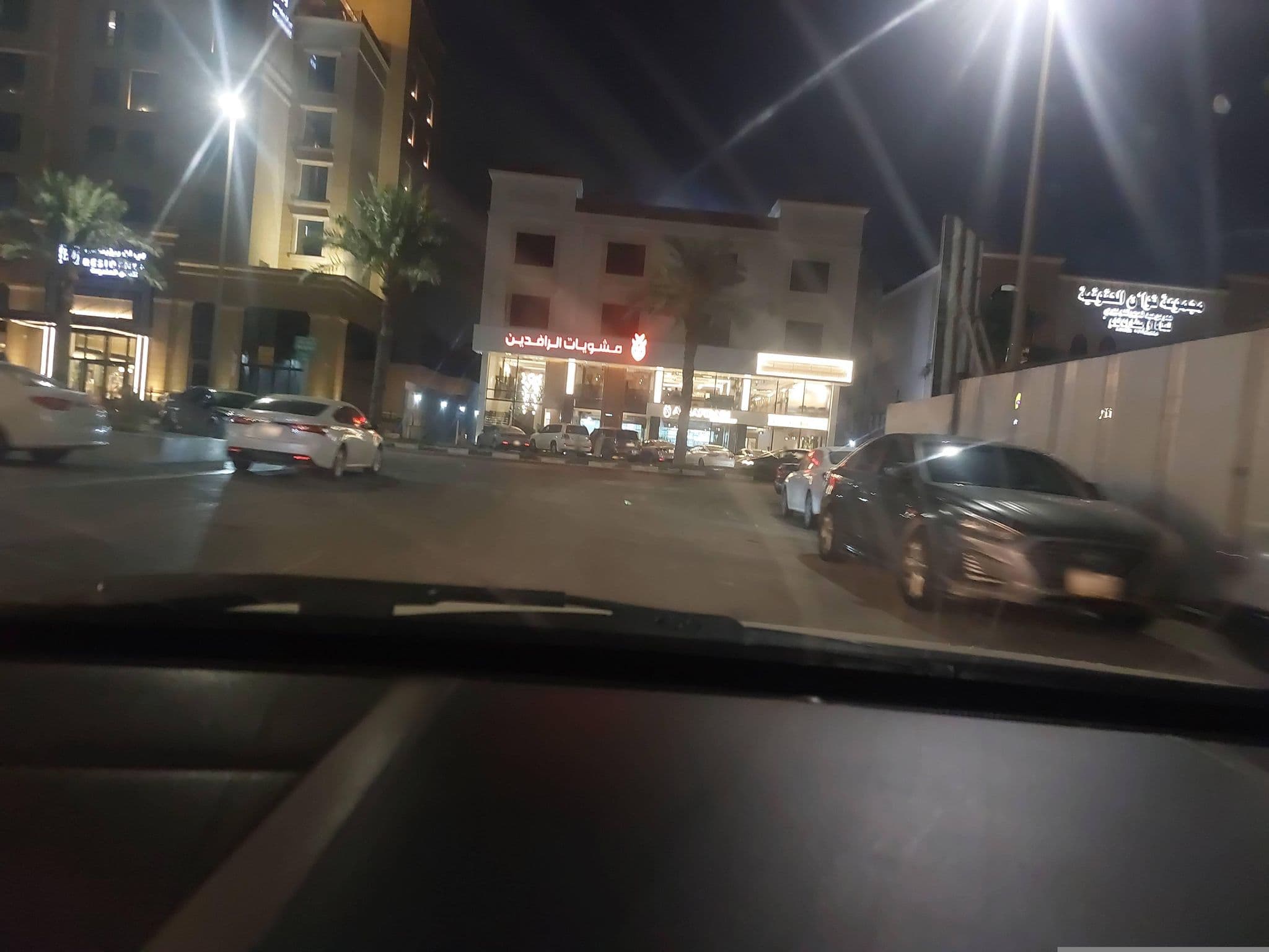 Street view near Larissa Suites, Khobar — © jim07 (CC BY-SA · Mapillary)