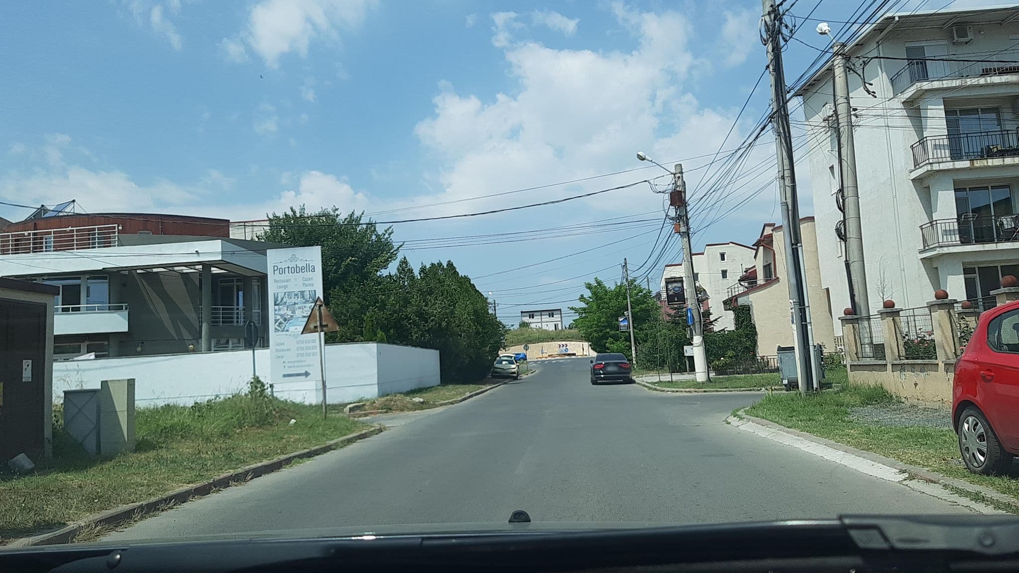 Street view near Vila Cristina, Mamaia-Sat — © viorel (CC BY-SA · Mapillary)