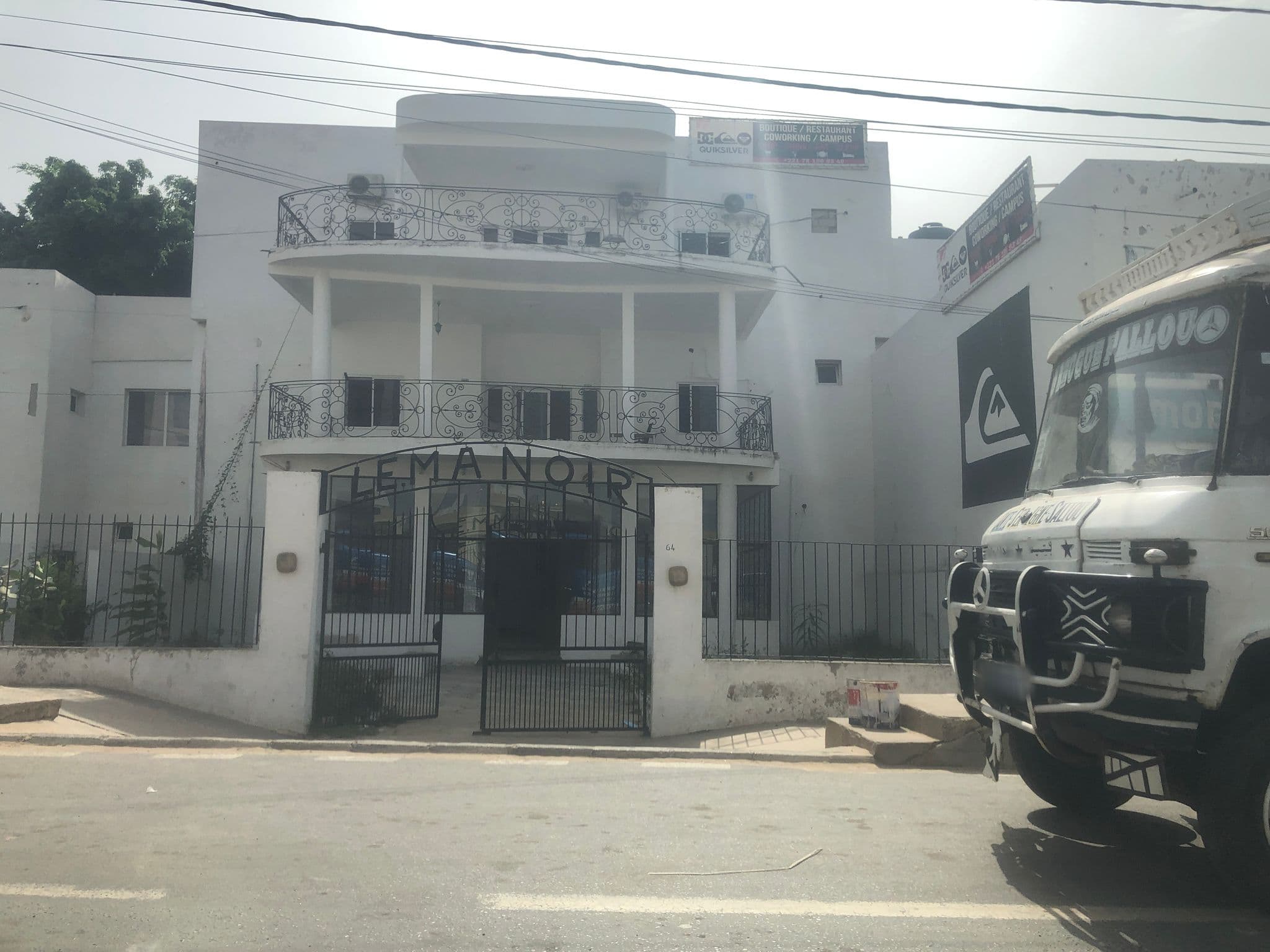 Street view near Boardriders Quiksilver, Mermoz Boabab — © walkerb10 (CC BY-SA · Mapillary)