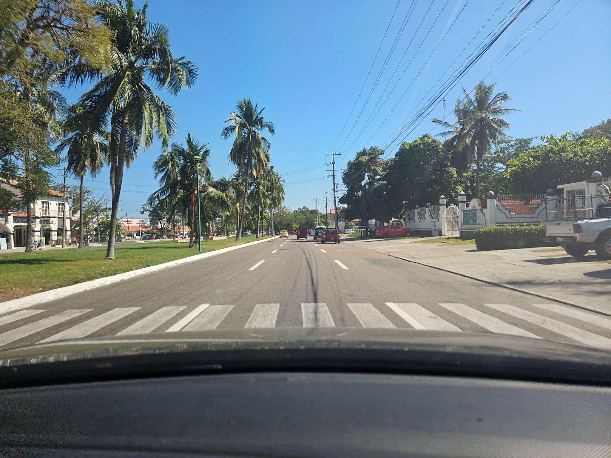 Street view near Posada Xestalito, Crucecita — © ezaratemx (CC BY-SA · Mapillary)