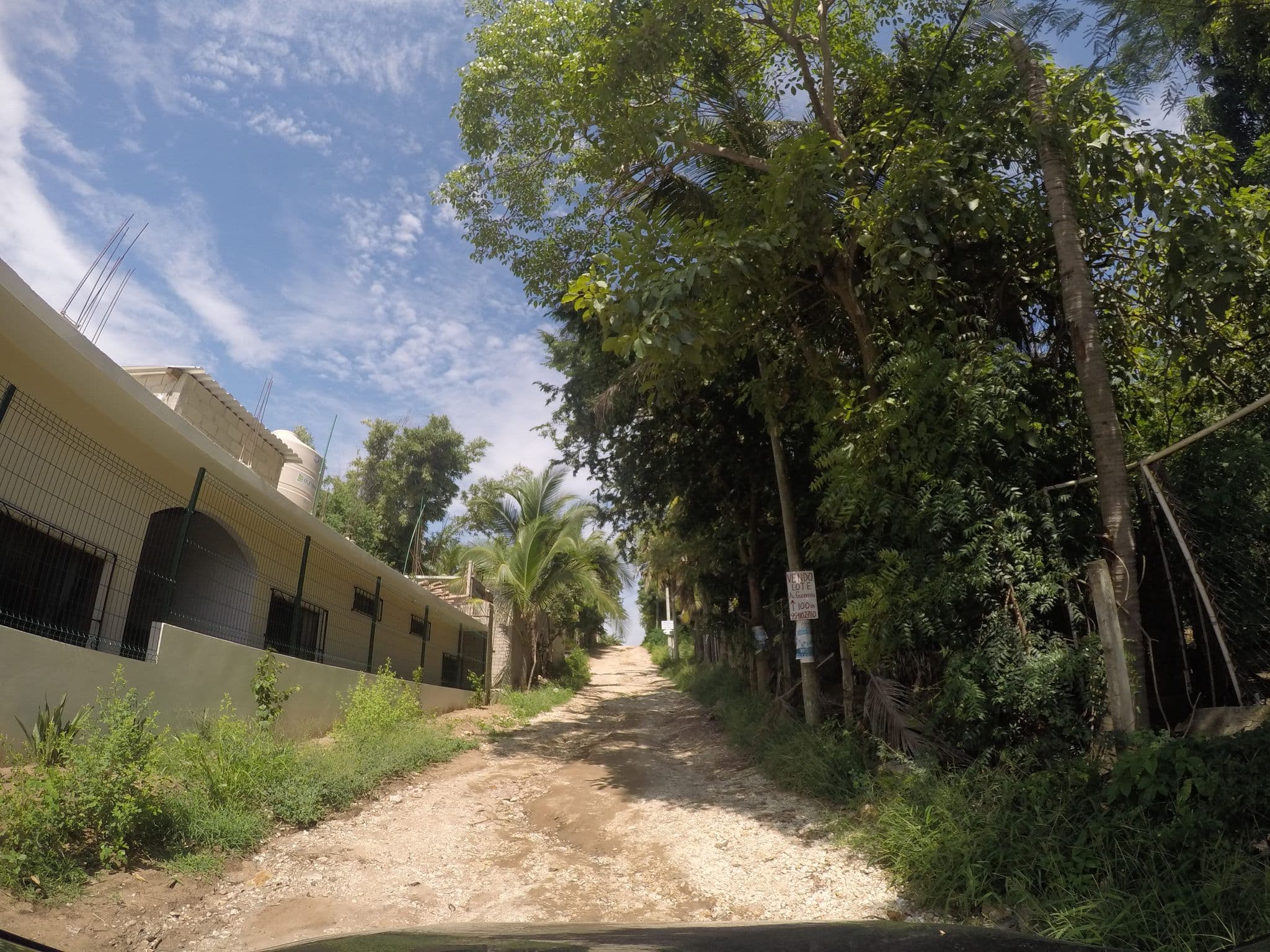 Street view near Casa Olas De Estrellas, Brisas de Zicatela — © t0mmy (CC BY-SA · Mapillary)