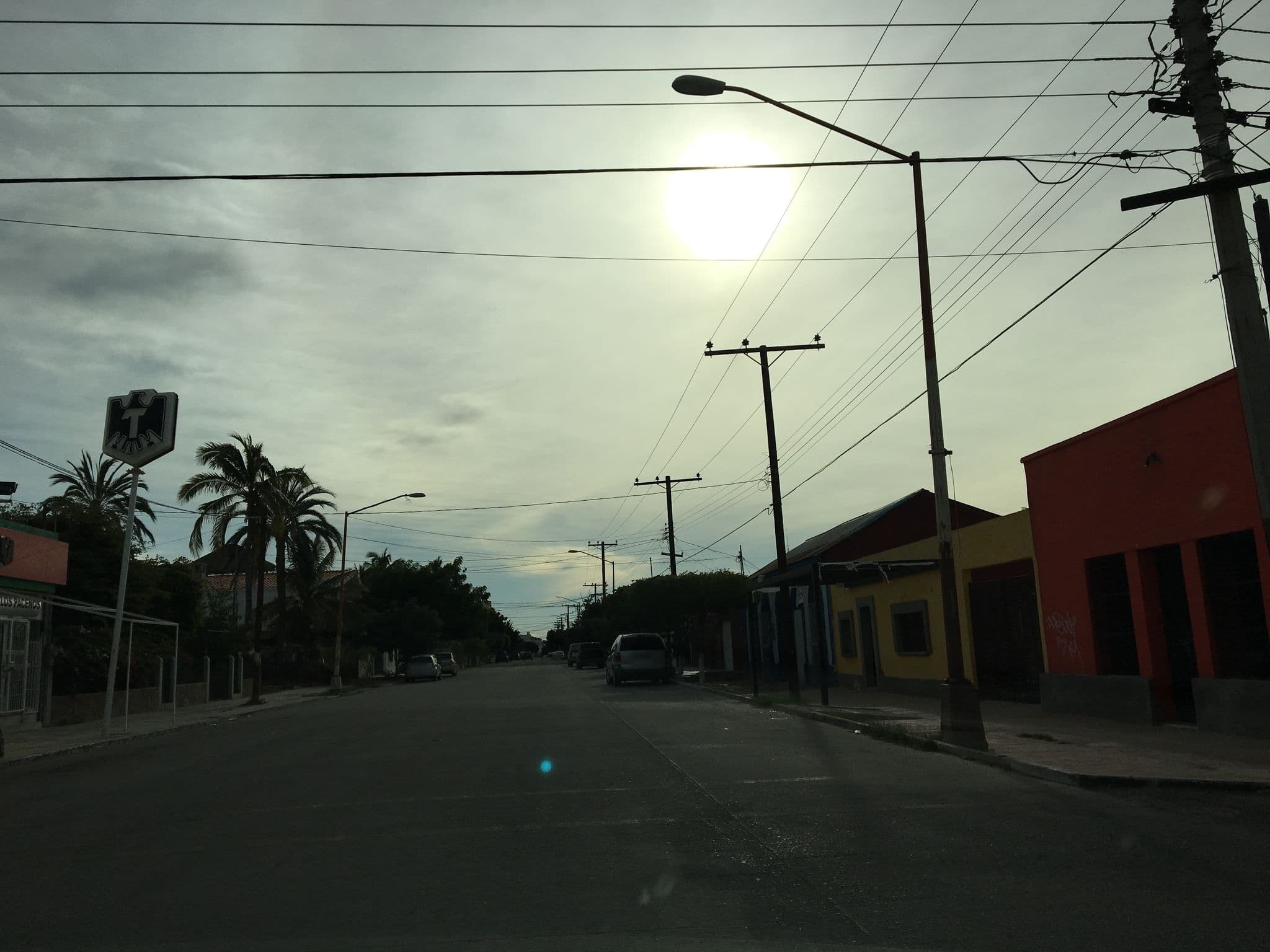 Street view near El Sueño, La Paz — © ccossio (CC BY-SA · Mapillary)