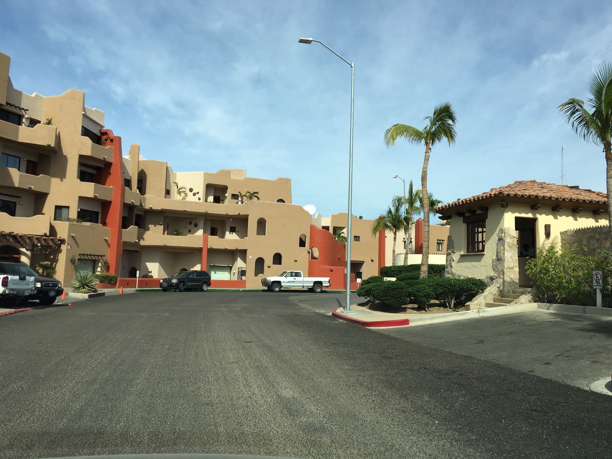 Street view near Cabo Marina Beach Condos, Cabo San Lucas — © ccossio (CC BY-SA · Mapillary)
