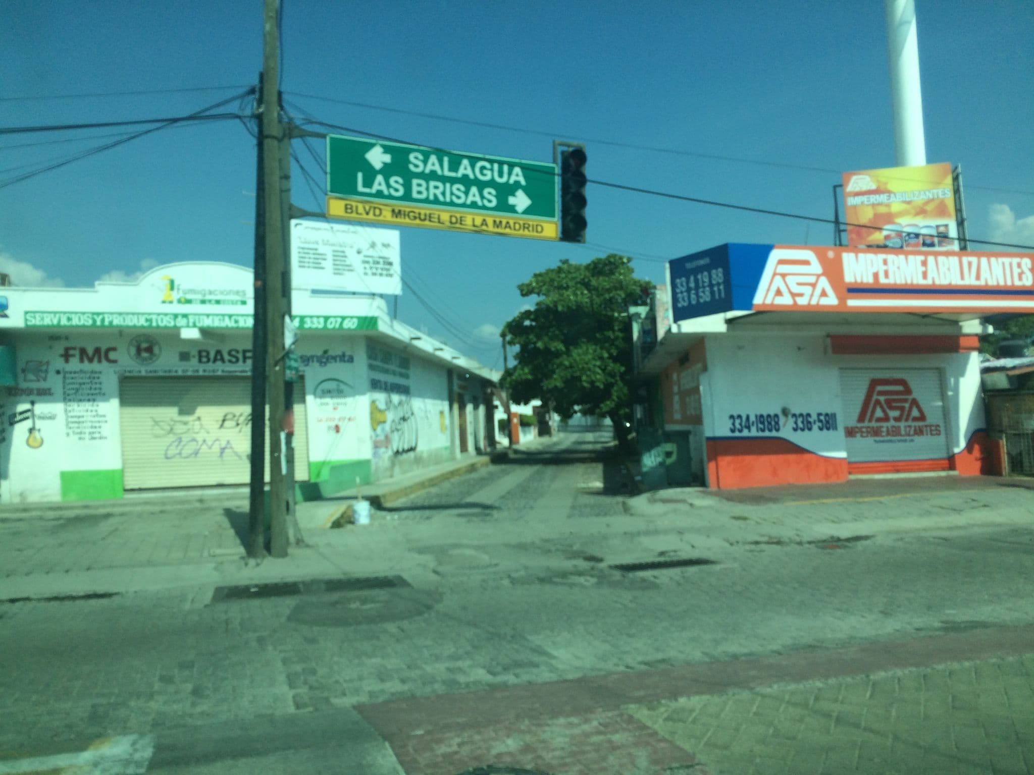 Street view near La Pergola, Manzanillo — © adimarquez (CC BY-SA · Mapillary)