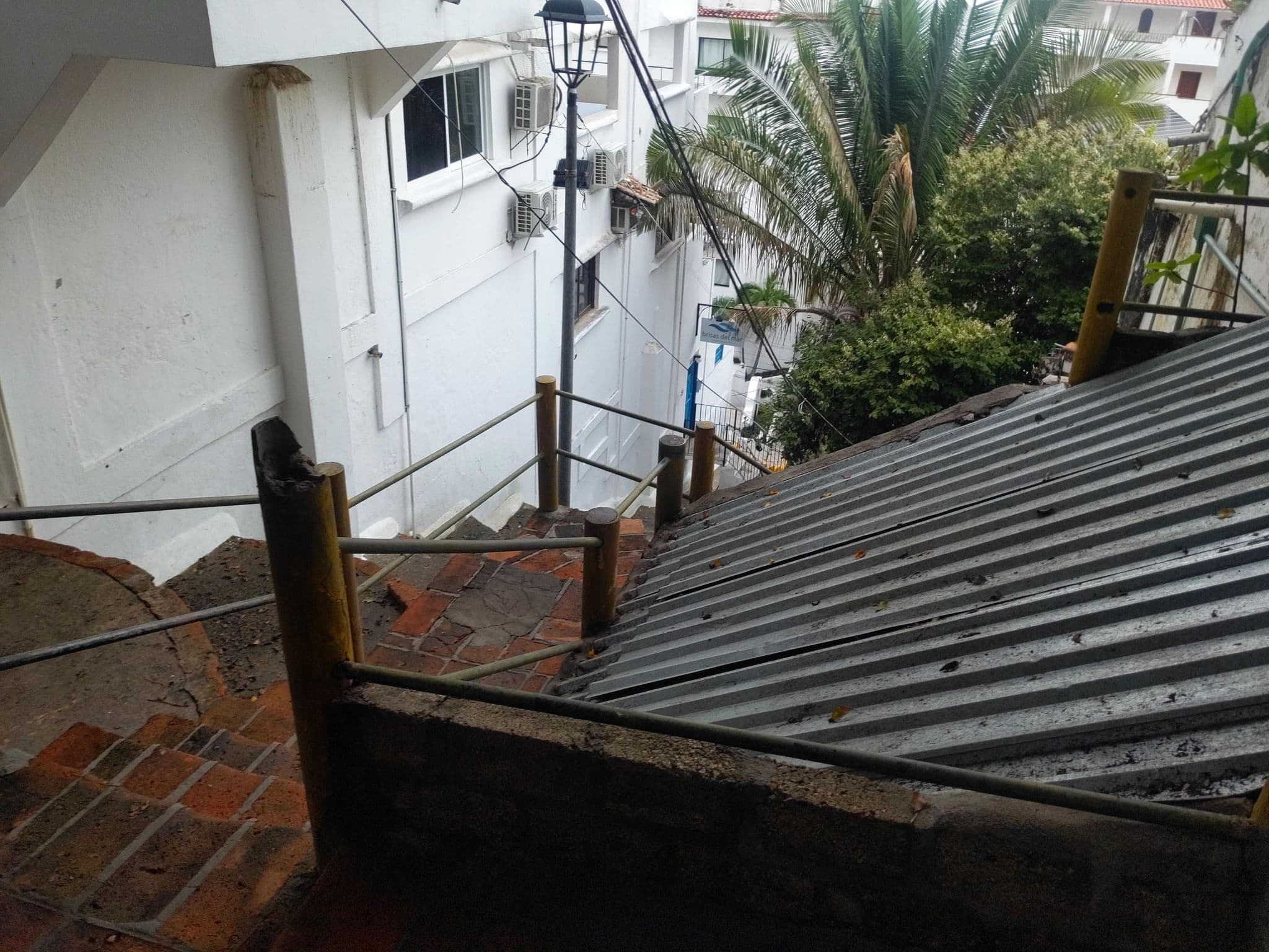 Street view near La Terraza Inn, Puerto Vallarta — © eneerhut (CC BY-SA · Mapillary)