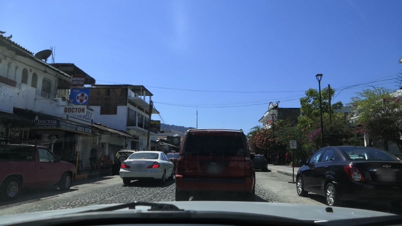 Street view near Hotel La Mission, Puerto Vallarta — © oramire (CC BY-SA · Mapillary)